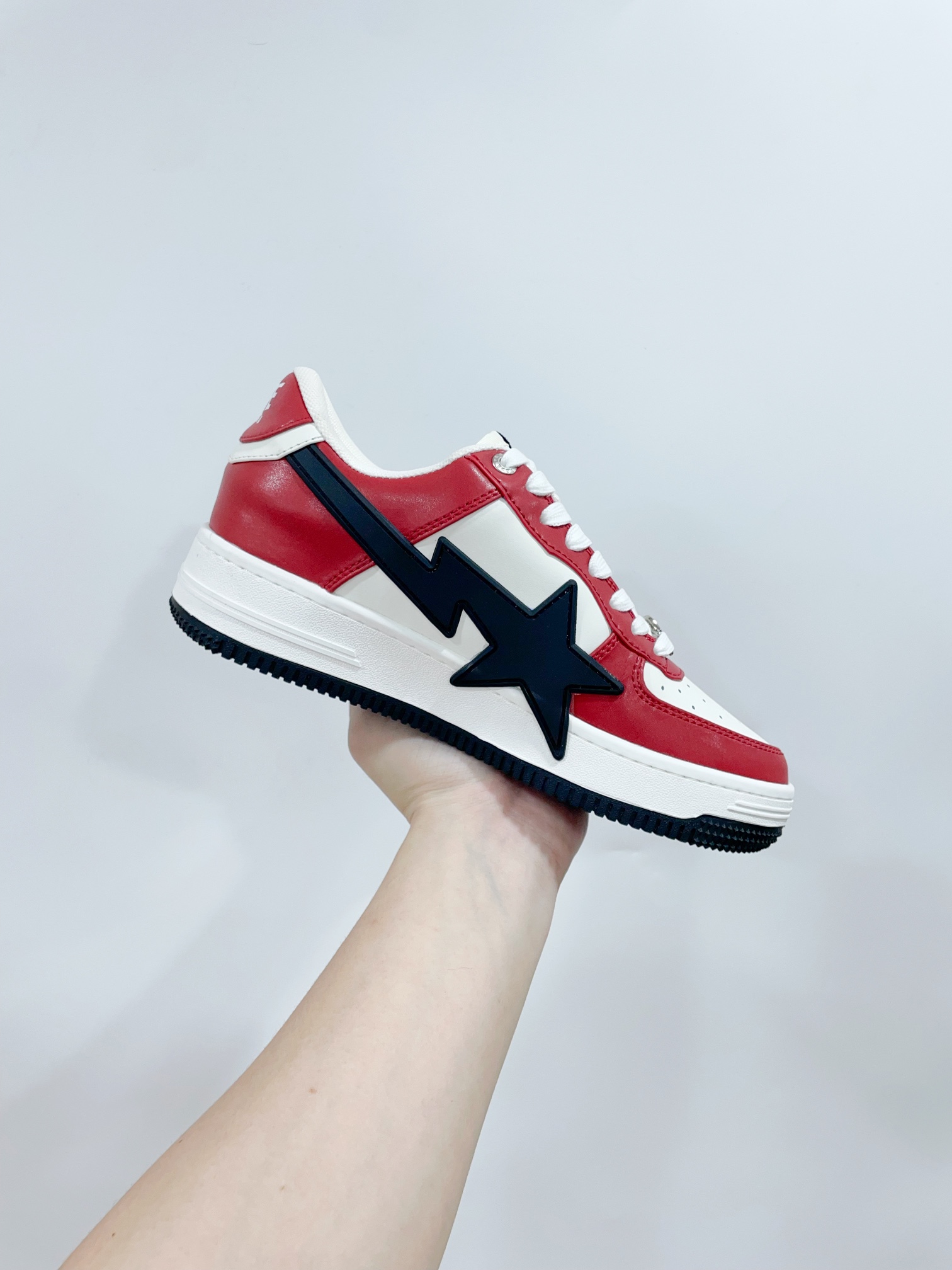 A BATHING APE Sneakers: Classic BAPE STA Models Return with New Colors - 图片 5