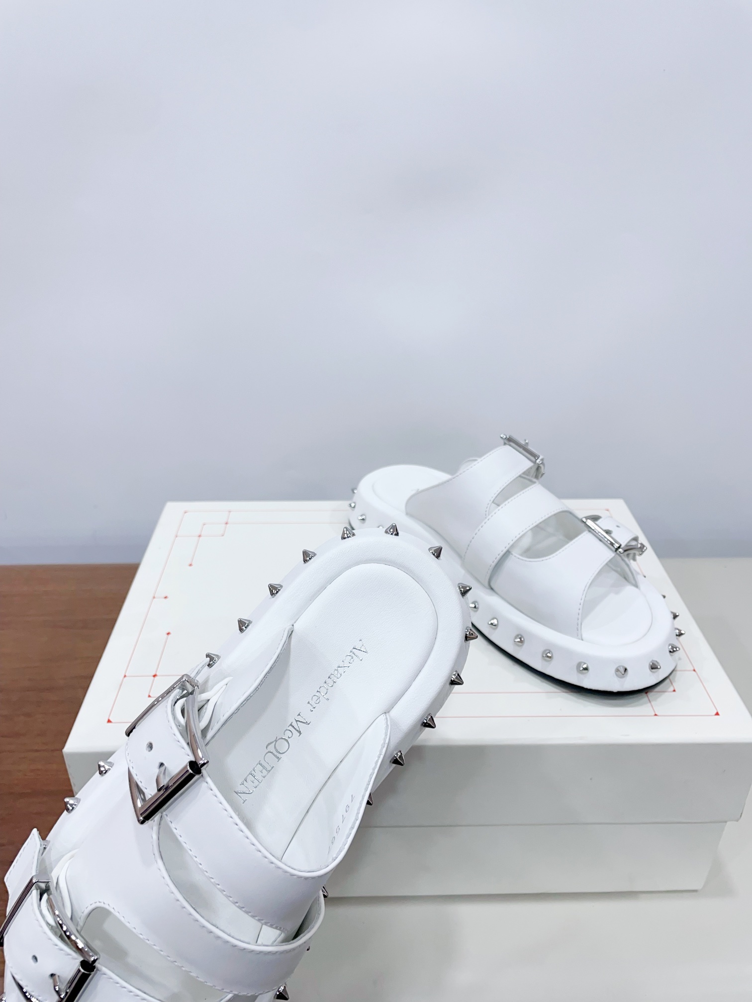 2025 Spring New McQueen Stirling Punk Shoes – Top Edition Summary - 图片 6