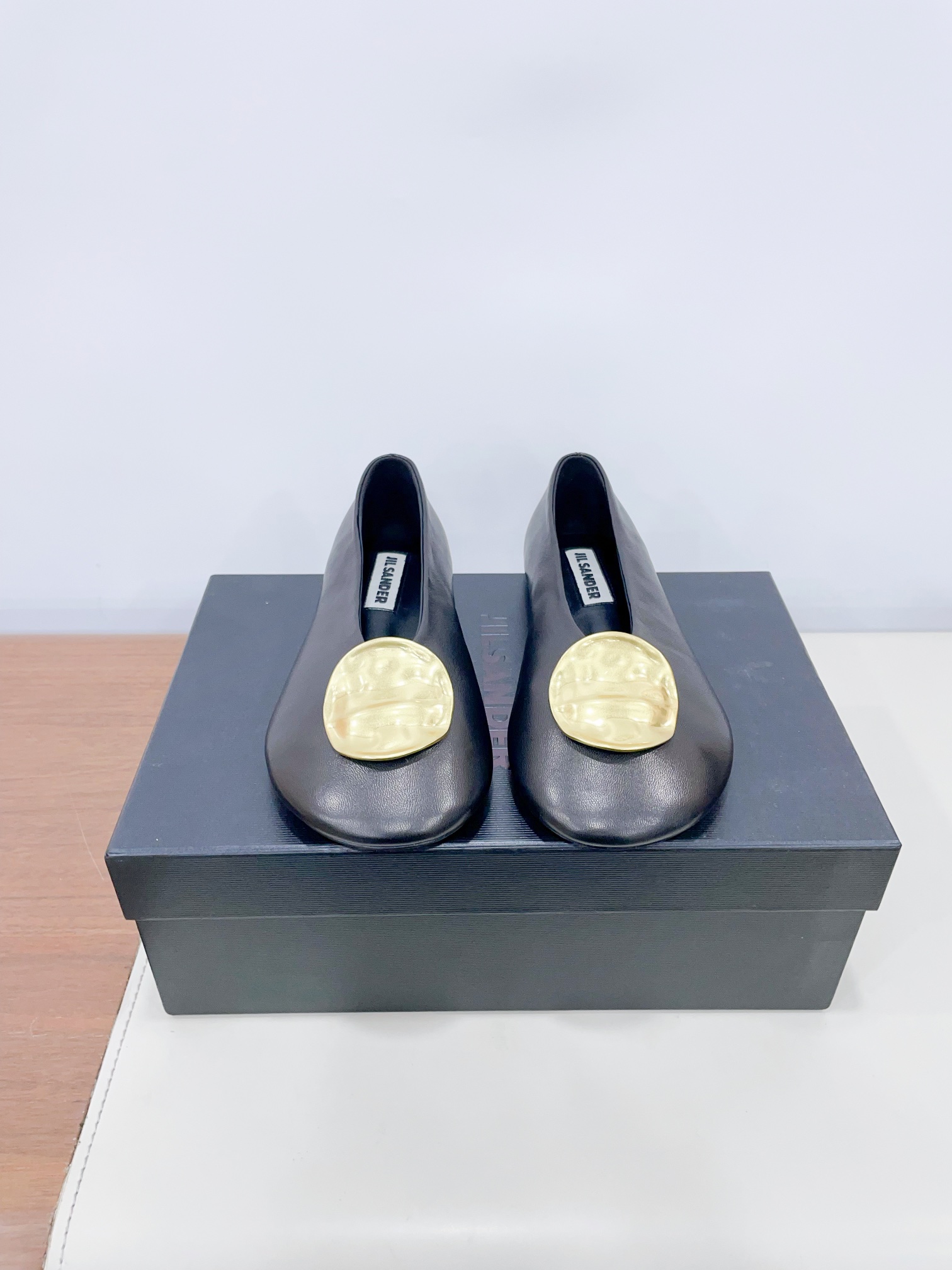 P700 Retro Roundhead Ballet Shoes: Sheepskin, Metal Buttons, Top Quality - 图片 8