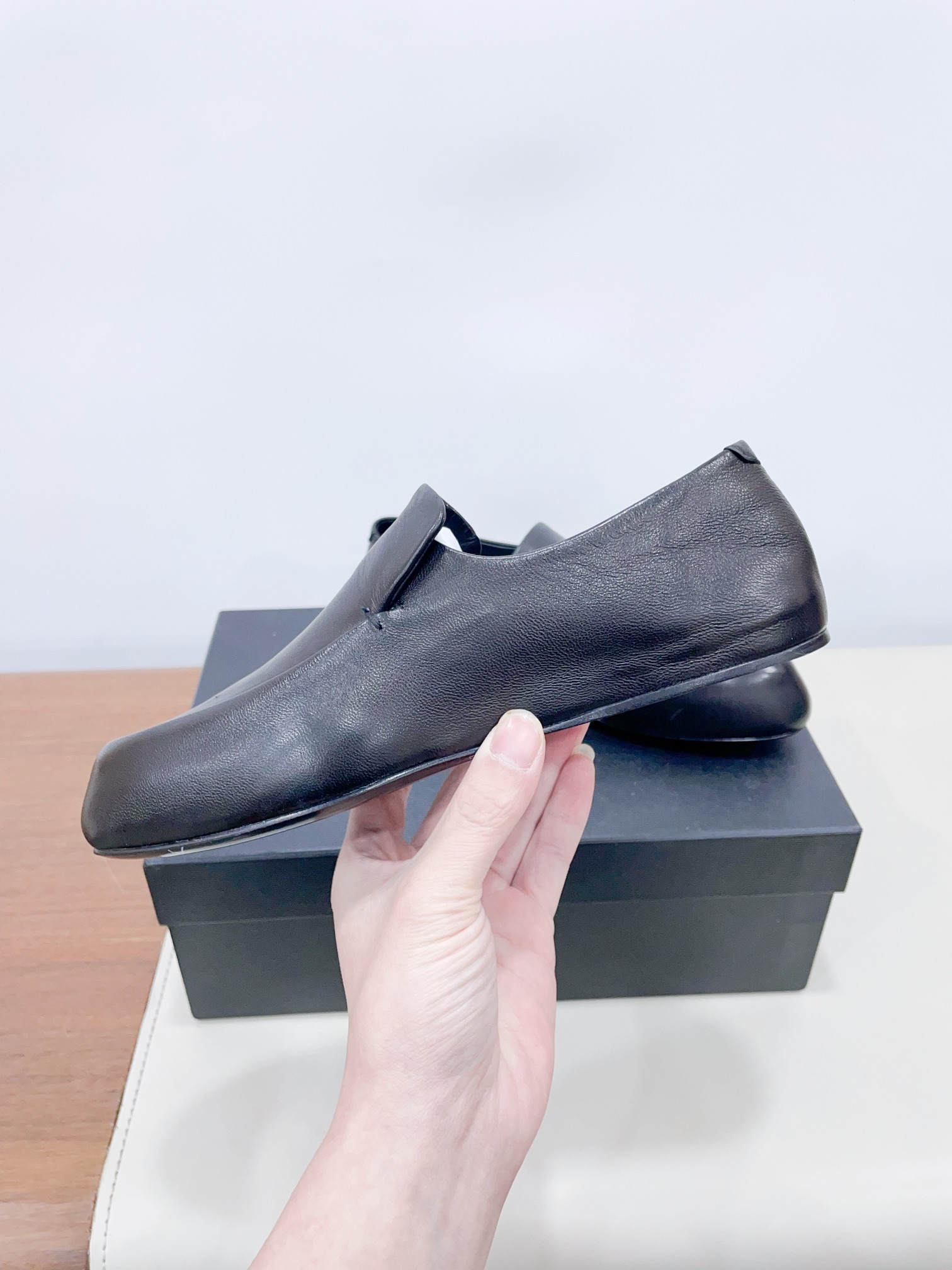 High-Quality Retro Sheep Skin Ballet Shoes with Metal Buttons: P700, Sizes 35-40 Women. - 图片 4