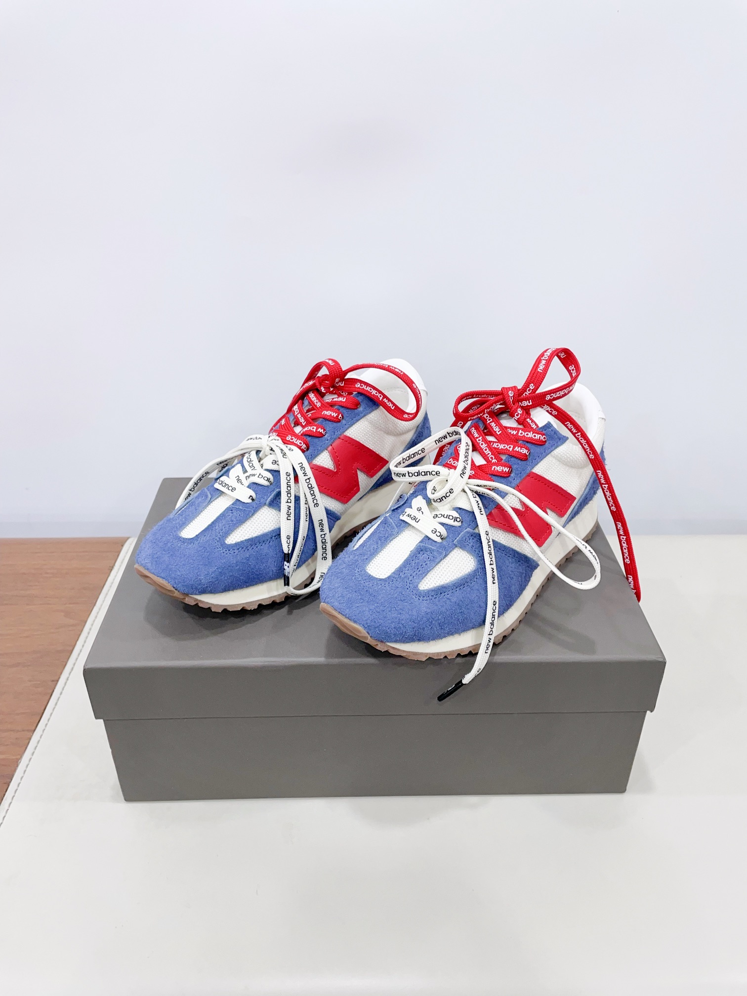 Newbalance 47125s: Spring & Summer Fresh Retrospect Shoes, P600.