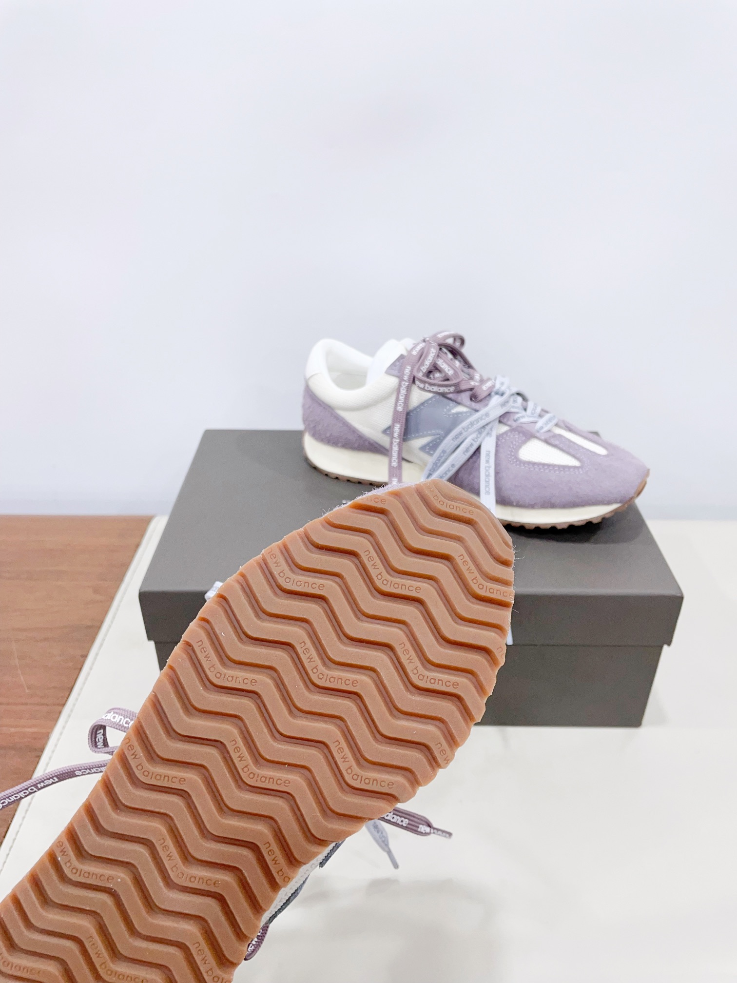 Newbalance 47125s: Classic Spring/Summer Shoes at P600, Rare Milk Purple Color - 图片 5