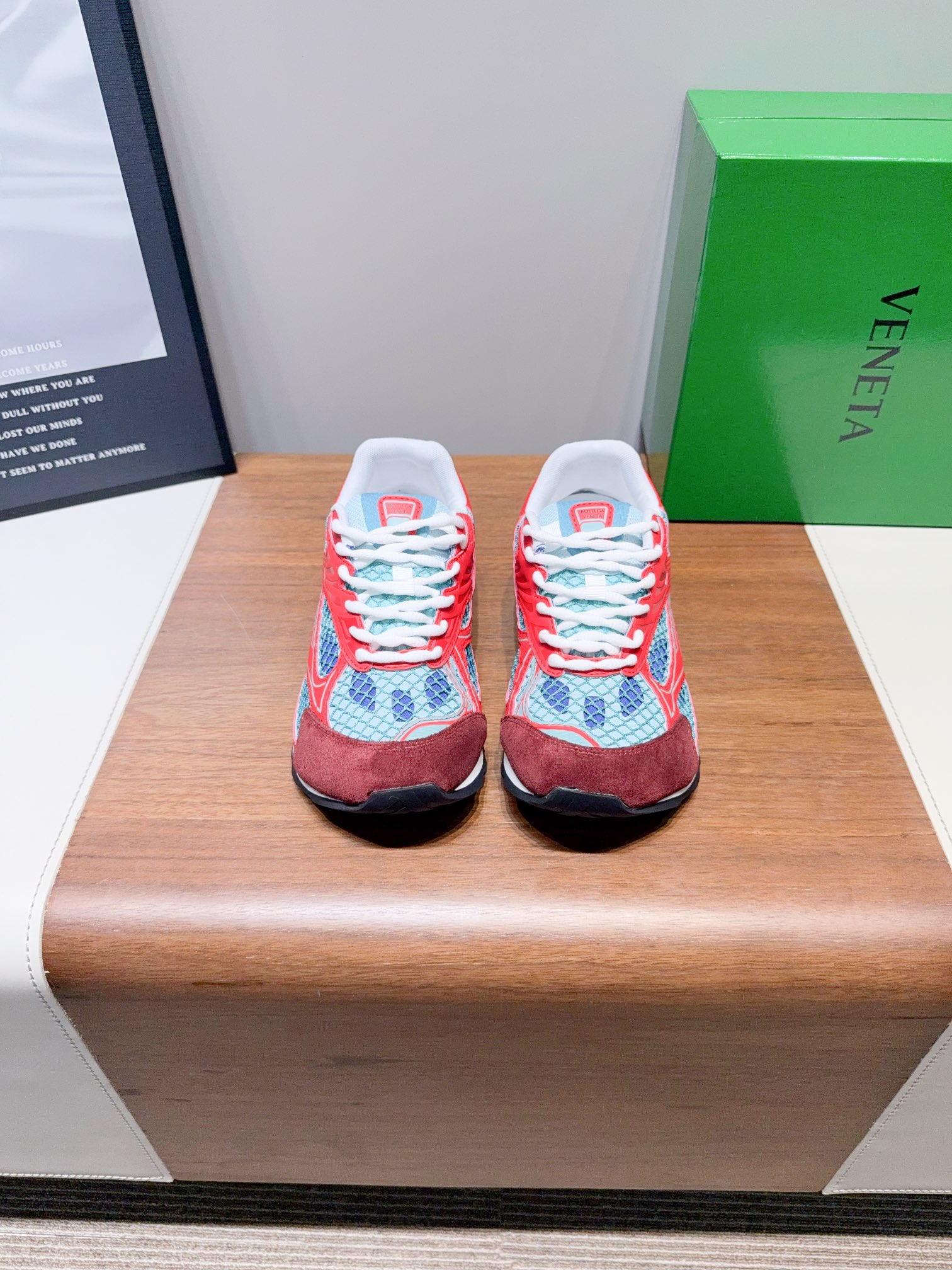 NO:262710,Price (male size) * * Wang Yibo's latest popular model couple model Bottega Venet* BV24 brand new Orbit designer curtain call casual sneakers, new freehand style pure and unbounded, color-inspired modern symbols, fashionable, cool and handsome, simply invincible, retro and versatile, full original craftsmanship 35-45 (40 women and 45 men custom-made, no return or exchange) Extreme cost-effectiveness, no bargaining., casual shoes/sports shoes, bottega veneta, bottega veneta, sneakers19860909Price（男码） * *  王一博同款最新火爆款 情侣款 Bottega Venet* BV24全新 Orbit设计师谢幕款 休闲 运动鞋,焕然新型写意纯粹无束,注色现代符号,时尚又酷又帅 简直无敌了 复古百搭 全原版工艺  35-45（40女45男定做不退换） 极致性价比,不议价.,休闲鞋/运动鞋,bottega veneta,bottega veneta,sneakers,Women's Shoes