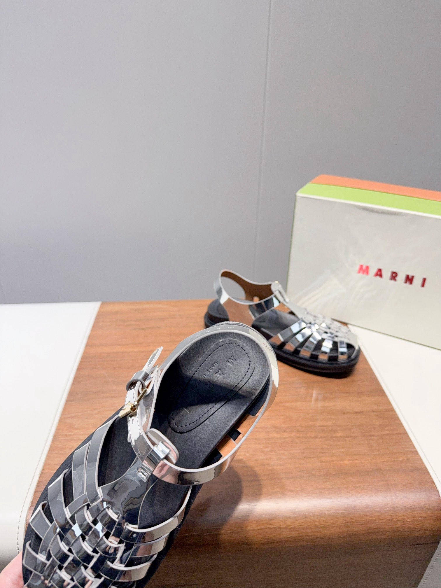 “Unique Summer Sandals by P575 Marn-Mani with Special Soles and Comfortable Fit” - 图片 6