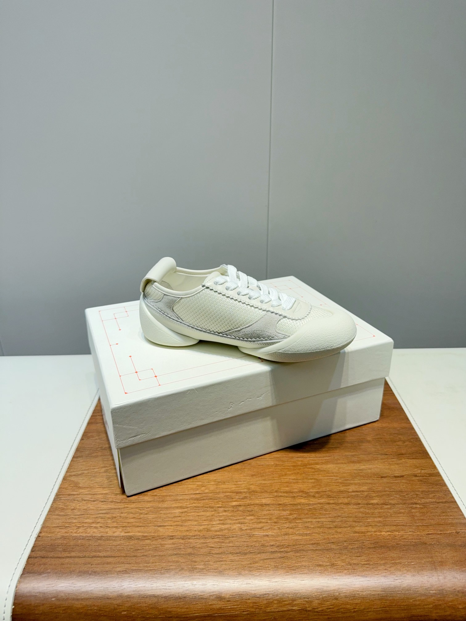 2025 McQueen’s High-Quality Shoes: Original Design, Comfortable Fit, Various Colors - 图片 9