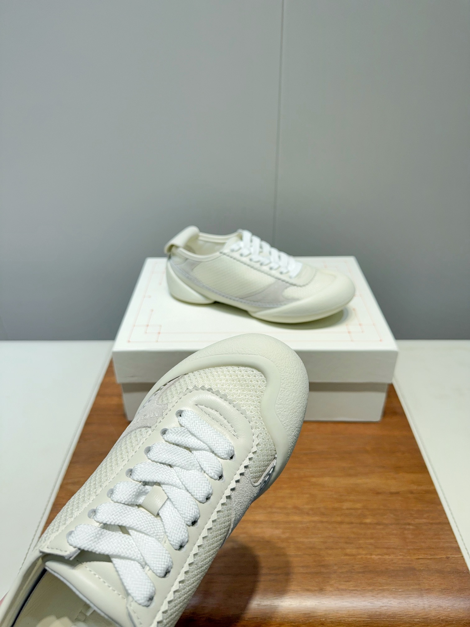 2025 McQueen’s High-Quality Shoes: Original Design, Comfortable Fit, Various Colors - 图片 5