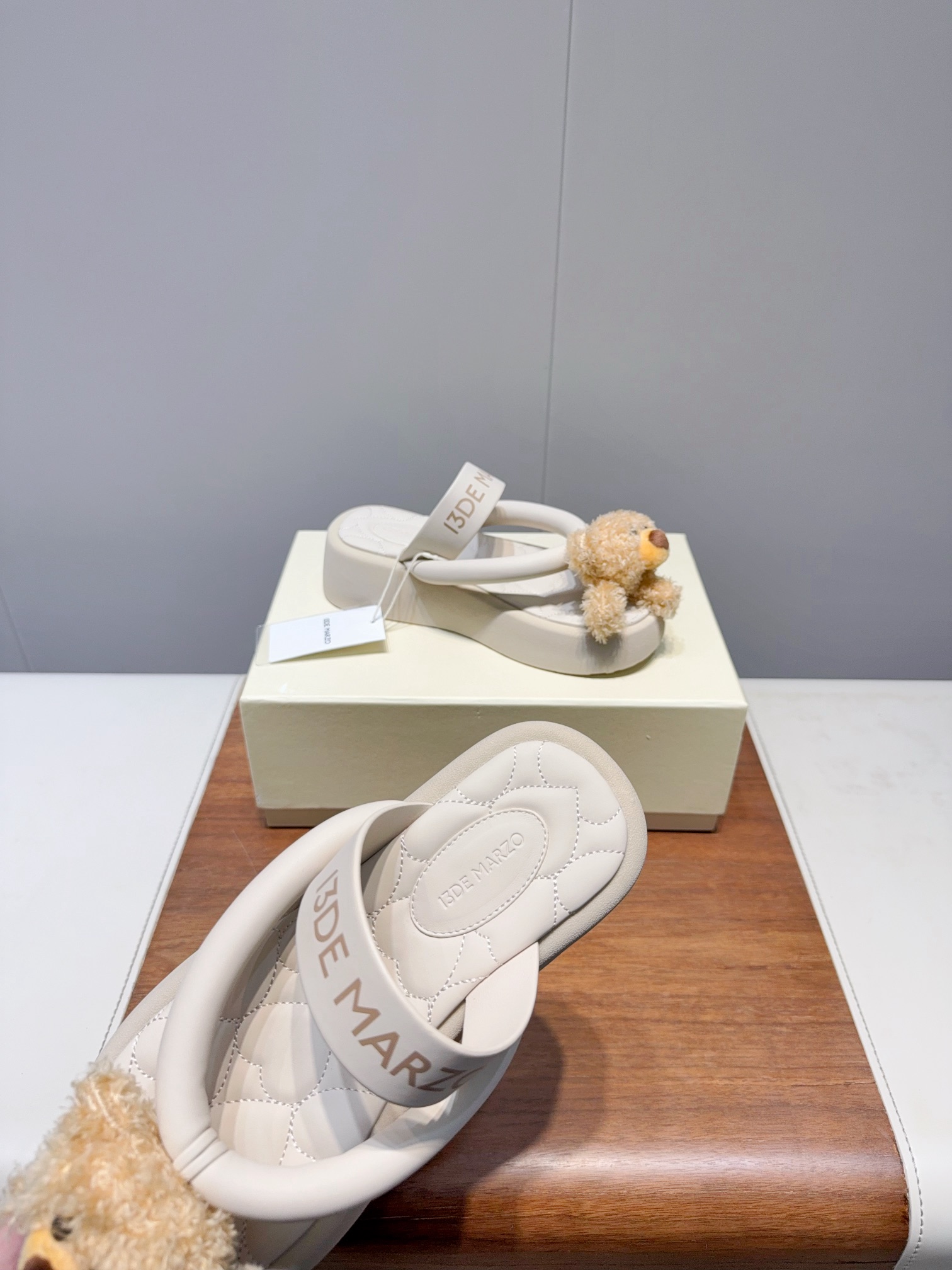 “Spring Summer Stylish Bear Foot Slippers Size 35-40 New Collection P576 13DE MARZ-25s” - 图片 8