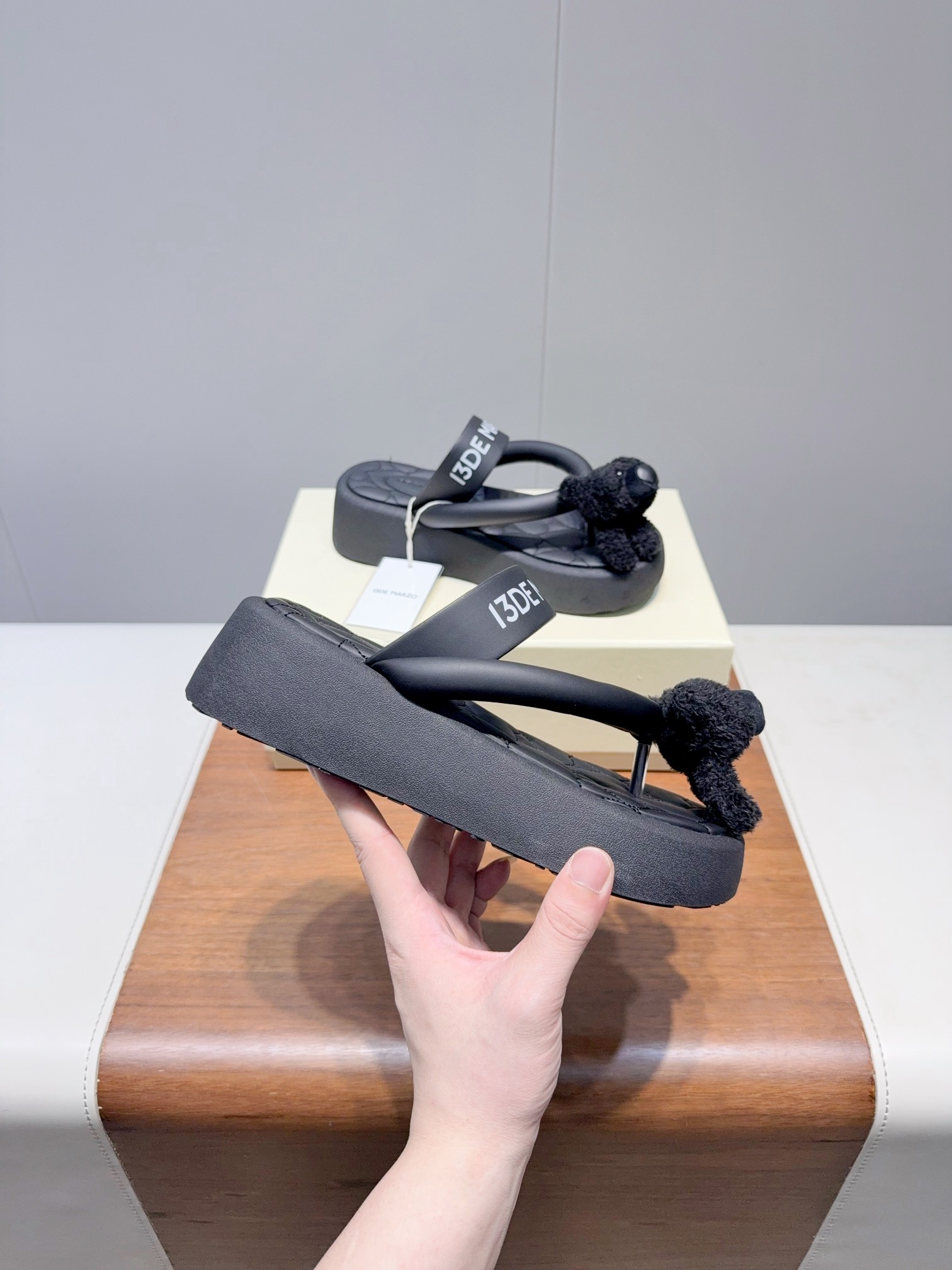 Small Bear Spring and Summer Stylish Foot Slippers, Size 35-40 – New Collection Preview - 图片 4