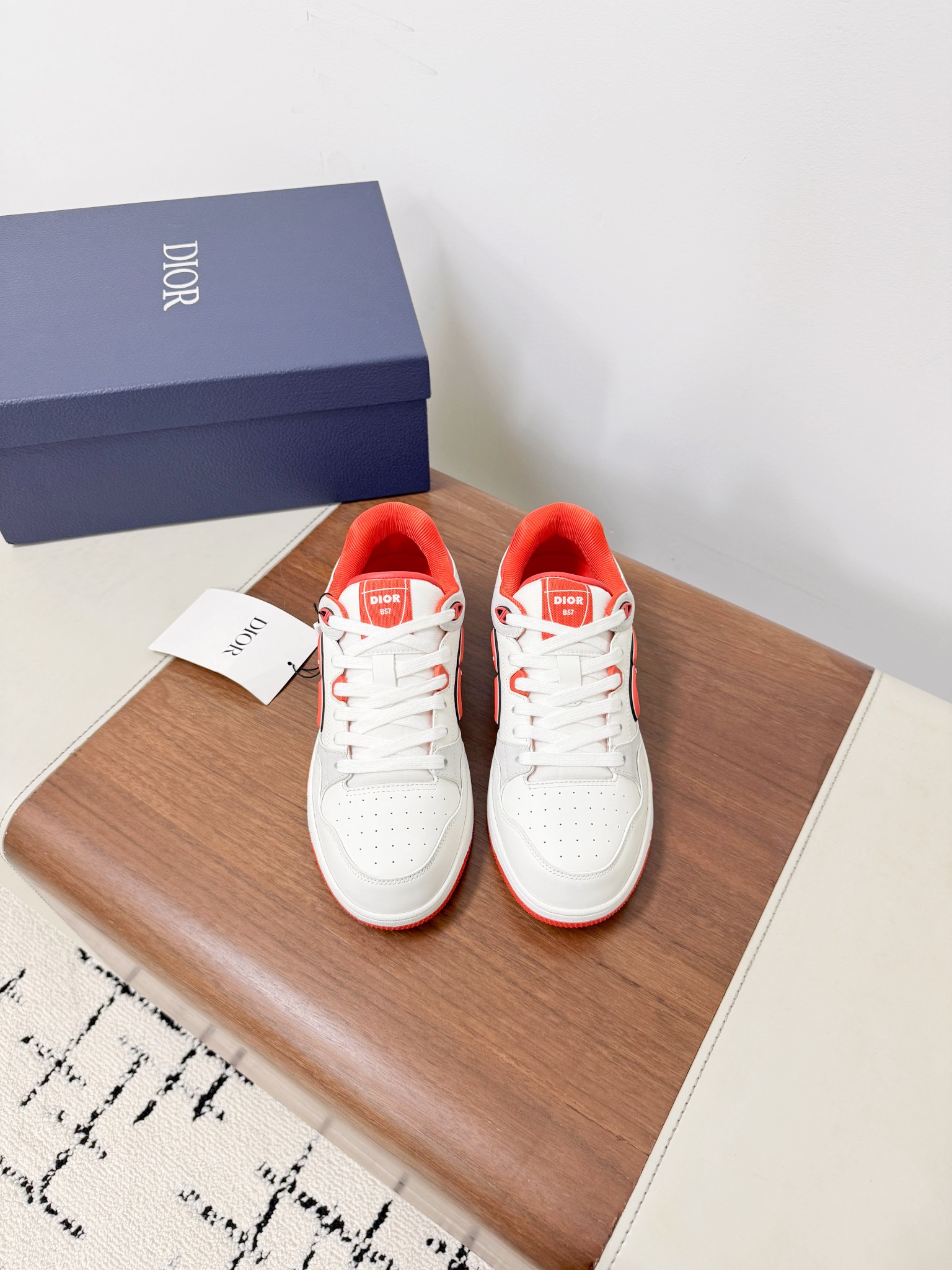 NO:647923,Dio* Chrono's new casual sports shoes, running shoes, dad's shoes Dio* Chrono's new casual sports shoes, running shoes, dad's shoes are really cool and futuristic!  So cool!  Once again interpreting Dior's concept of cool fashion, the lucky star will bless you with good luck, the new EVA sole is ultra-light and ultra-soft: 35 to 45, the ultimate cost-effectiveness, no bargaining., casual shoes/sports shoes, dior, dior, sneakers19860909Dio* Chrono新款休闲运动鞋跑鞋老爹鞋 Dio* Chrono新款休闲运动鞋跑鞋 老爹鞋 真的酷毙了,未来感十足！真的好飒！再次演绎了迪奥酷时尚的理念,幸运星为你加持好运,全新的EVA鞋底超轻超软 : 35一45 极致性价比,不议价.,休闲鞋/运动鞋,dior,dior,sneakers,Women's Shoes