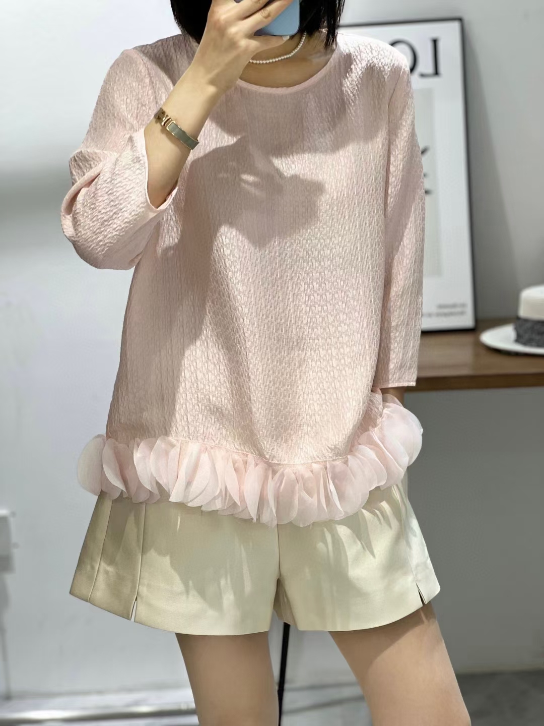 ????????????????夏季新款\n设计师款真丝上衣 白色粉色SMLXL