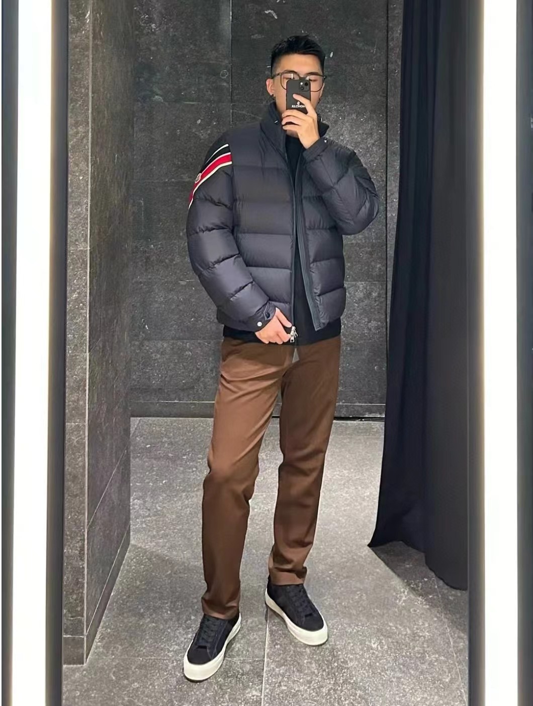 蒙口 三色彩条织带 羽绒服 上身效果图！