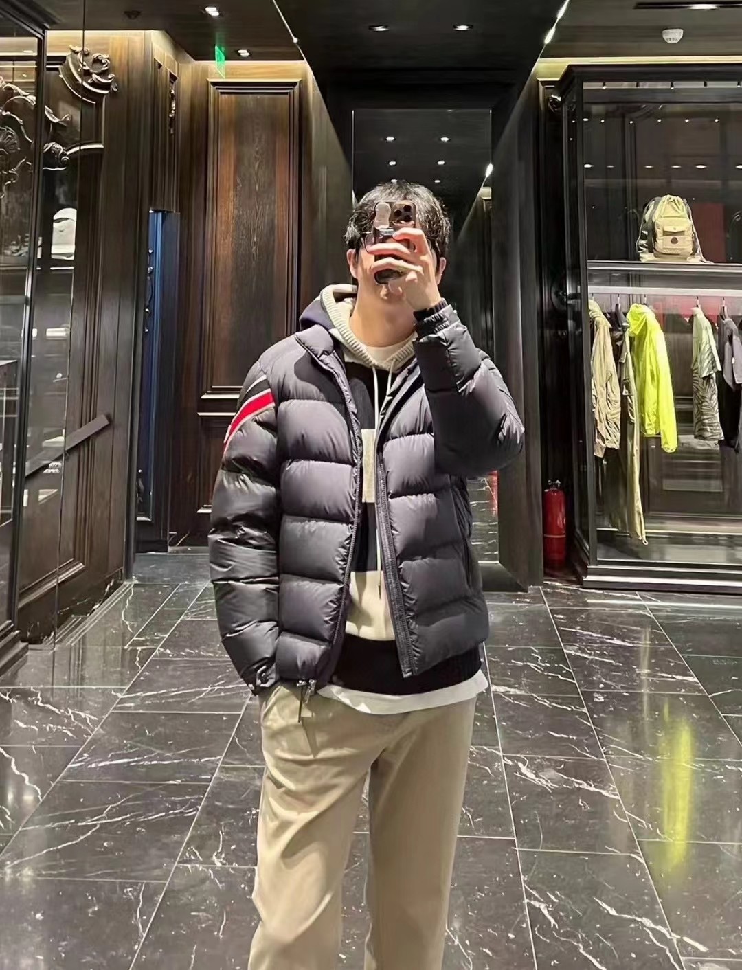 蒙口 三色彩条织带 羽绒服 上身效果图！