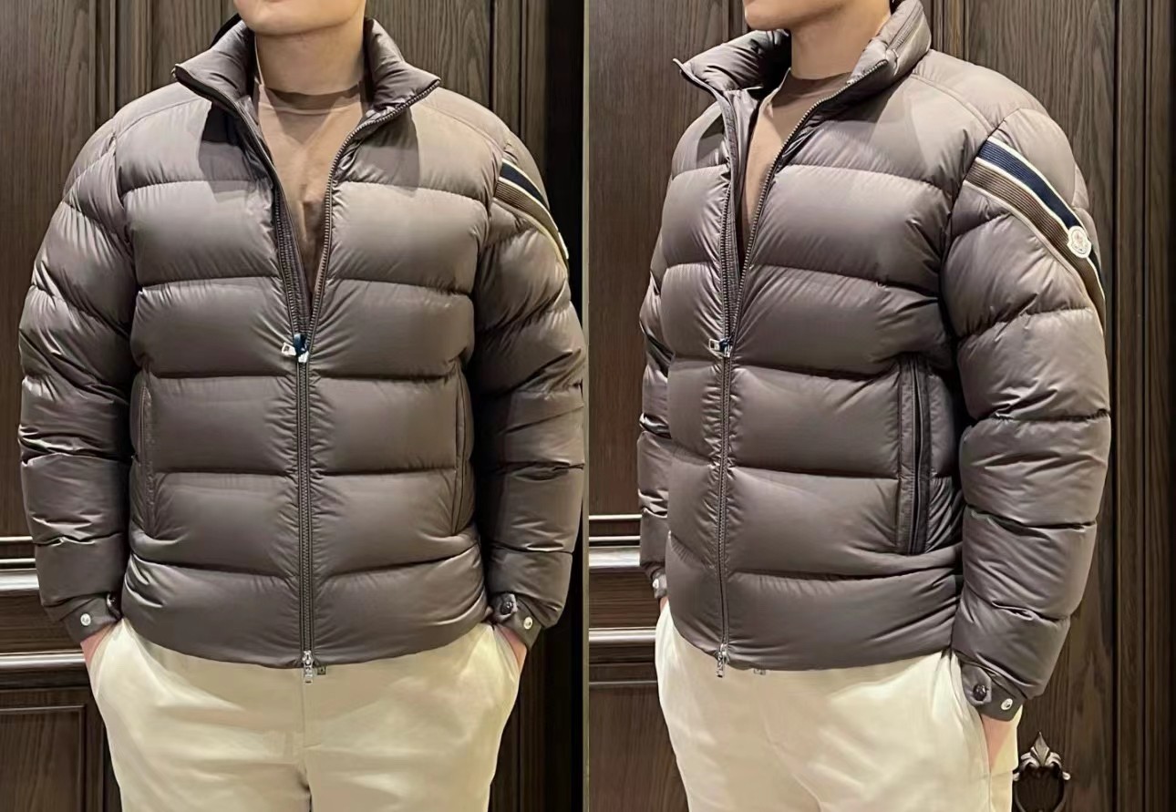 蒙口 三色彩条织带 羽绒服 深棕色 上身效果图！情侣款💑