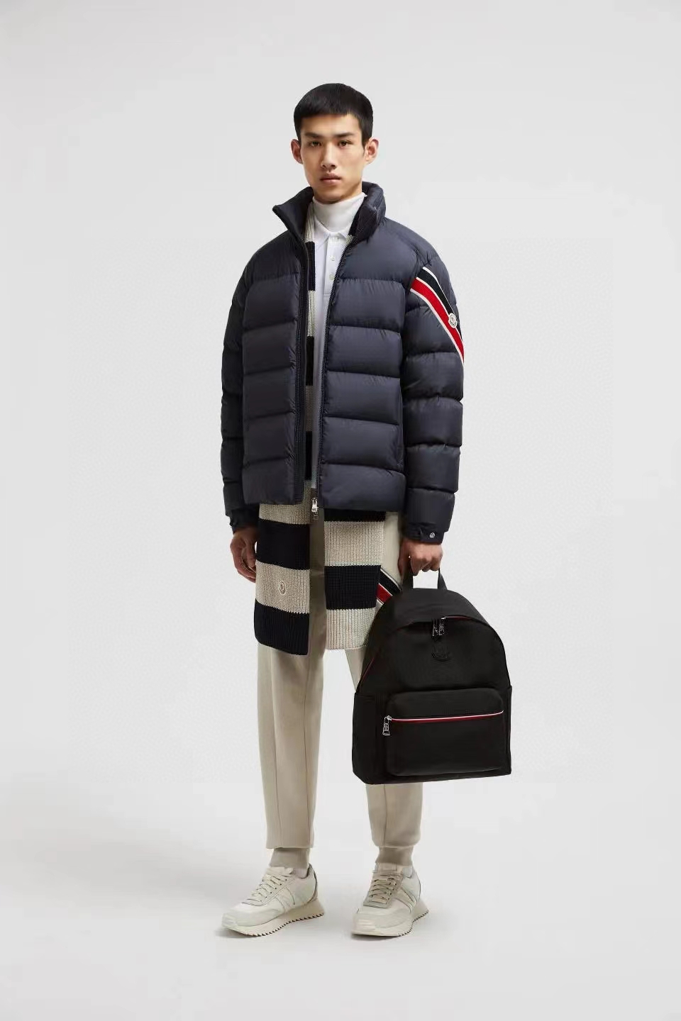 蒙口 三色彩条织带 羽绒服 官网同步上新！
