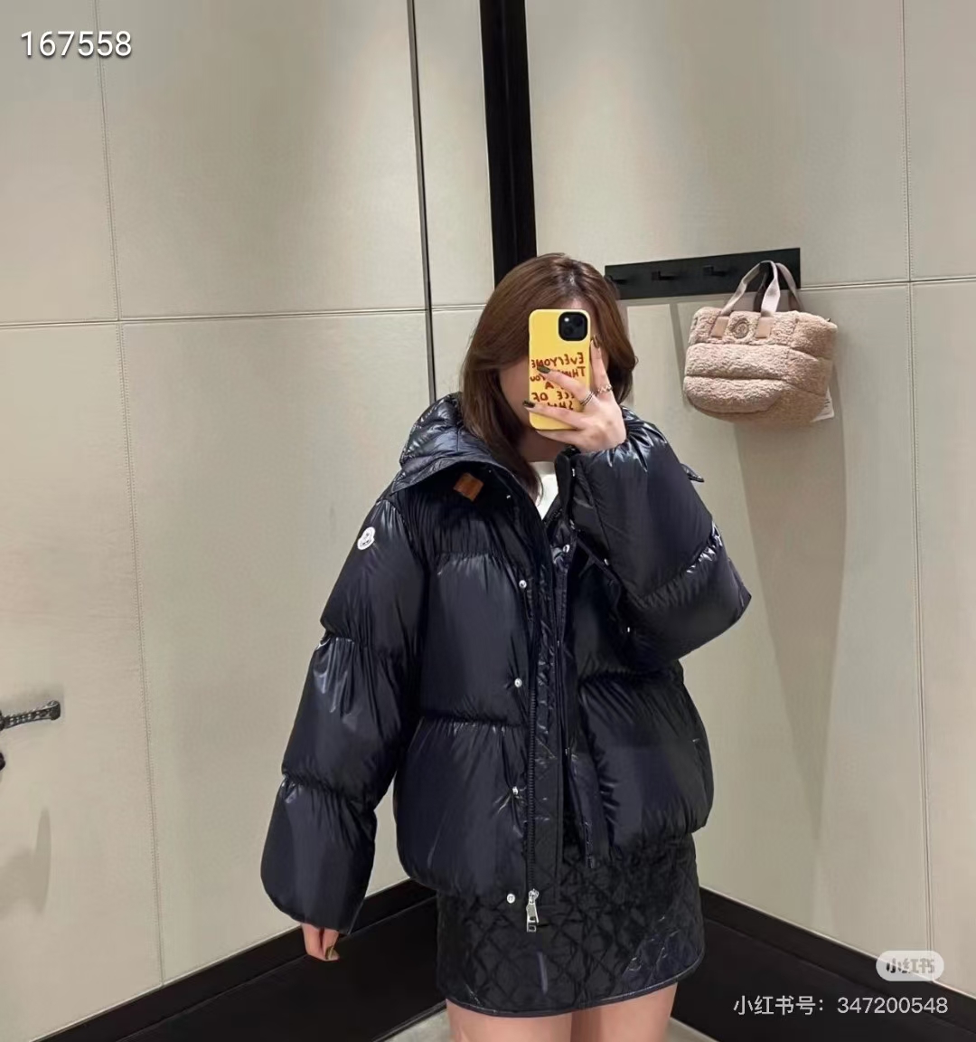 黑色上身效果图～蒙口 Moncl*r Borey 女款 羽绒服 ～
