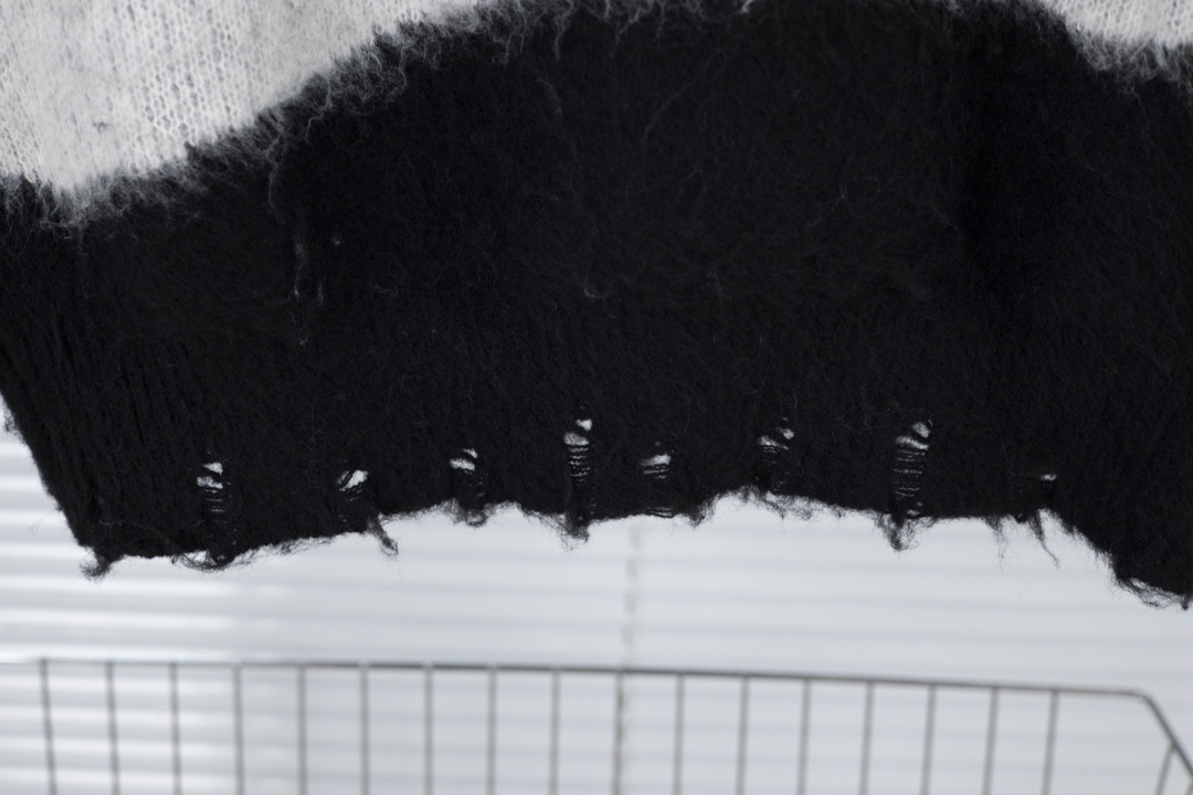 YAO C67 Saint Laurent Playboy Bucket: Sweet Rabbit Design, High Price, Black, S-XL - 图片 8