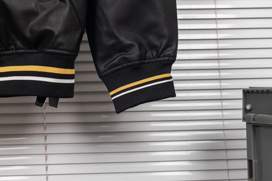 Givenchy’s High-Quality One-Level Pack in Black, Size S-XL - 图片 9
