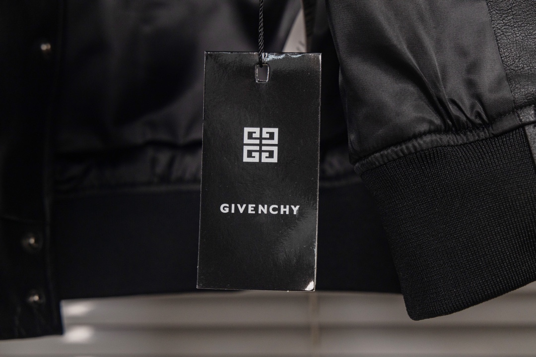 Givenchy’s High-Quality One-Level Pack in Black, Size S-XL - 图片 3