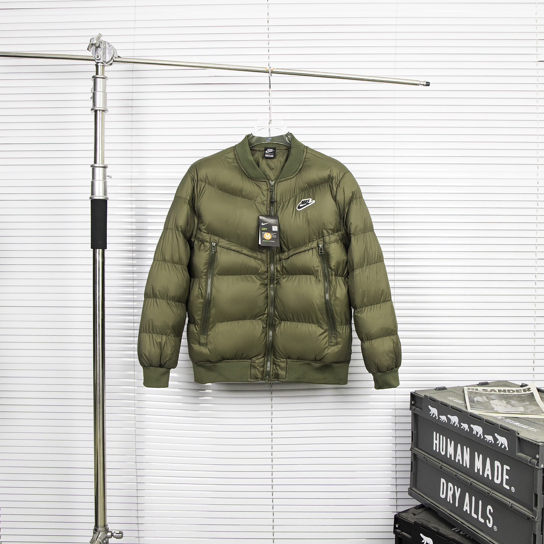 Nike Sportswear Down-Fillwind Runner: Apologetic Design with Gold-Filled Cotton