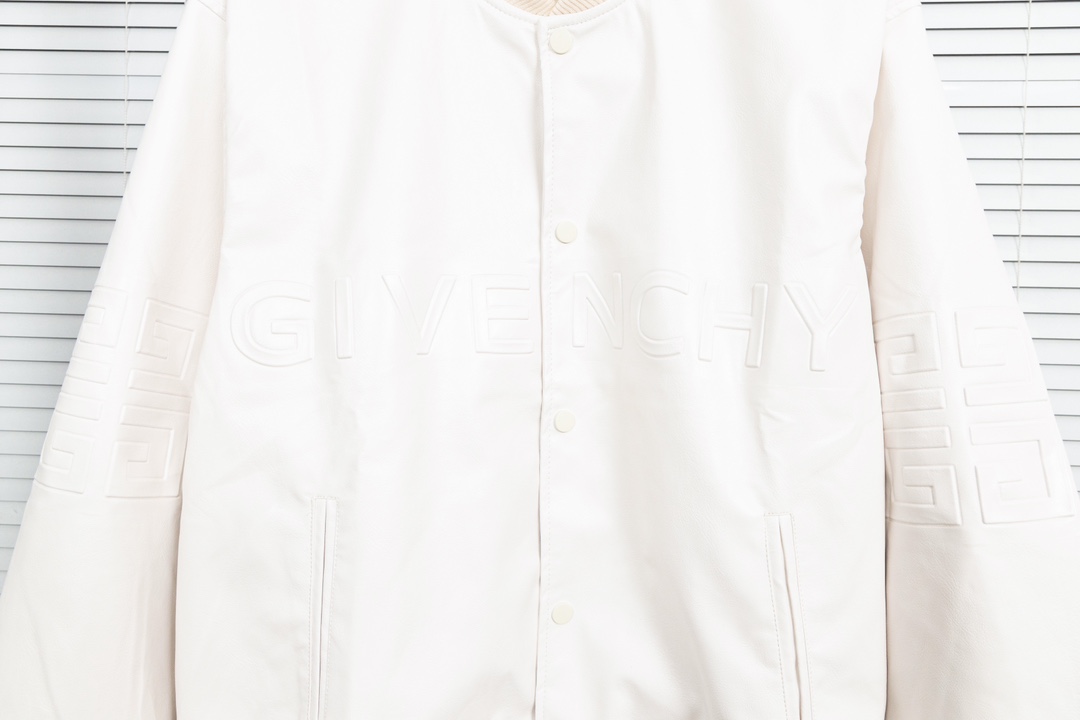 GVC’s New Fall/Winter Leather Baseball Jacket with 3D Logo – Yao 1C3 Collection - 图片 7