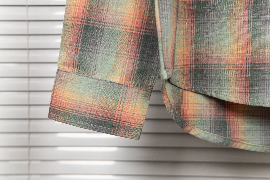 New MM6 Rainbow Maison Margiela 2023 FW Couple Leisure Shirt Details - 图片 7
