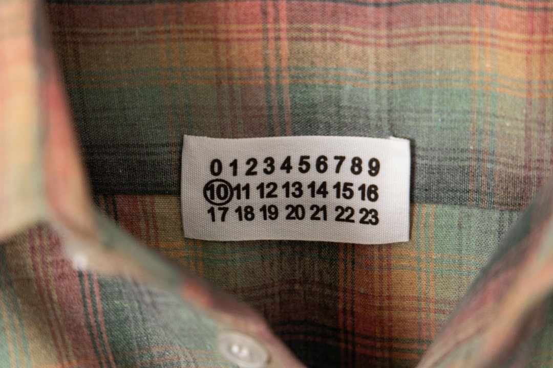 New MM6 Rainbow Maison Margiela 2023 FW Couple Leisure Shirt Details - 图片 5