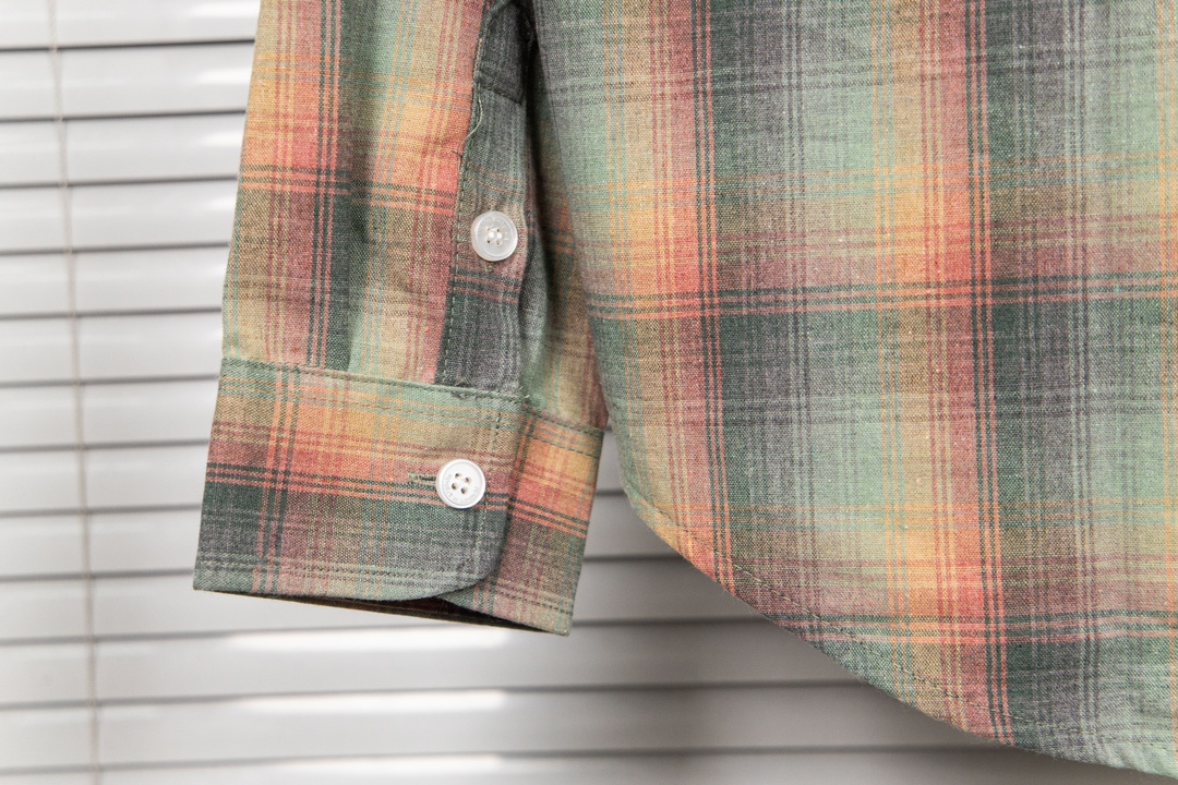 New MM6 Rainbow Maison Margiela 2023 FW Couple Leisure Shirt Details - 图片 6