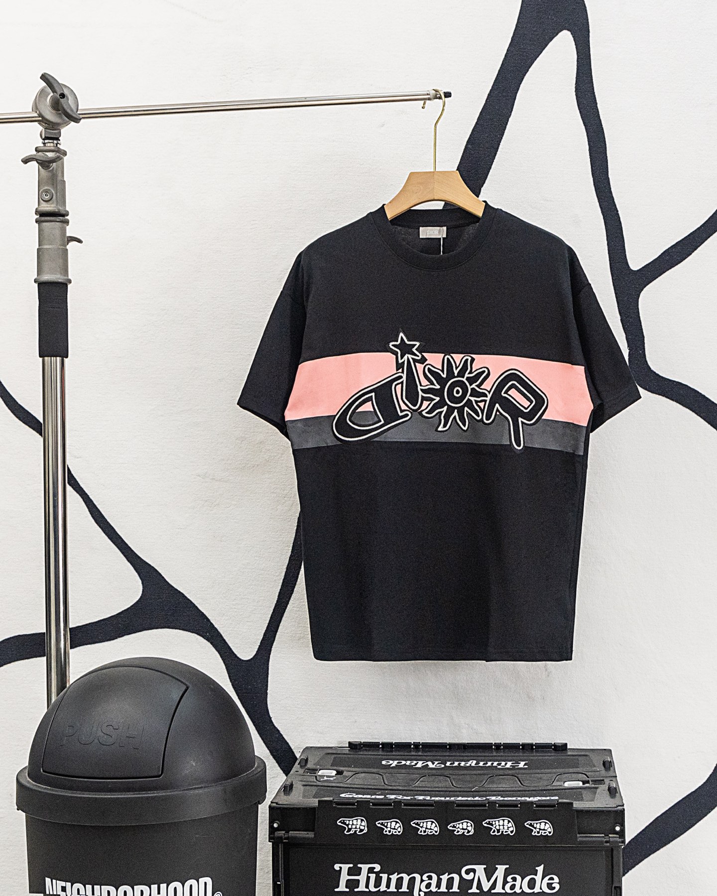 @ 95 Número de estilo: A30 DIOR/Dior Camiseta de manga corta con cuello redondo de 260 g Letra de la marca Patrón de lo…