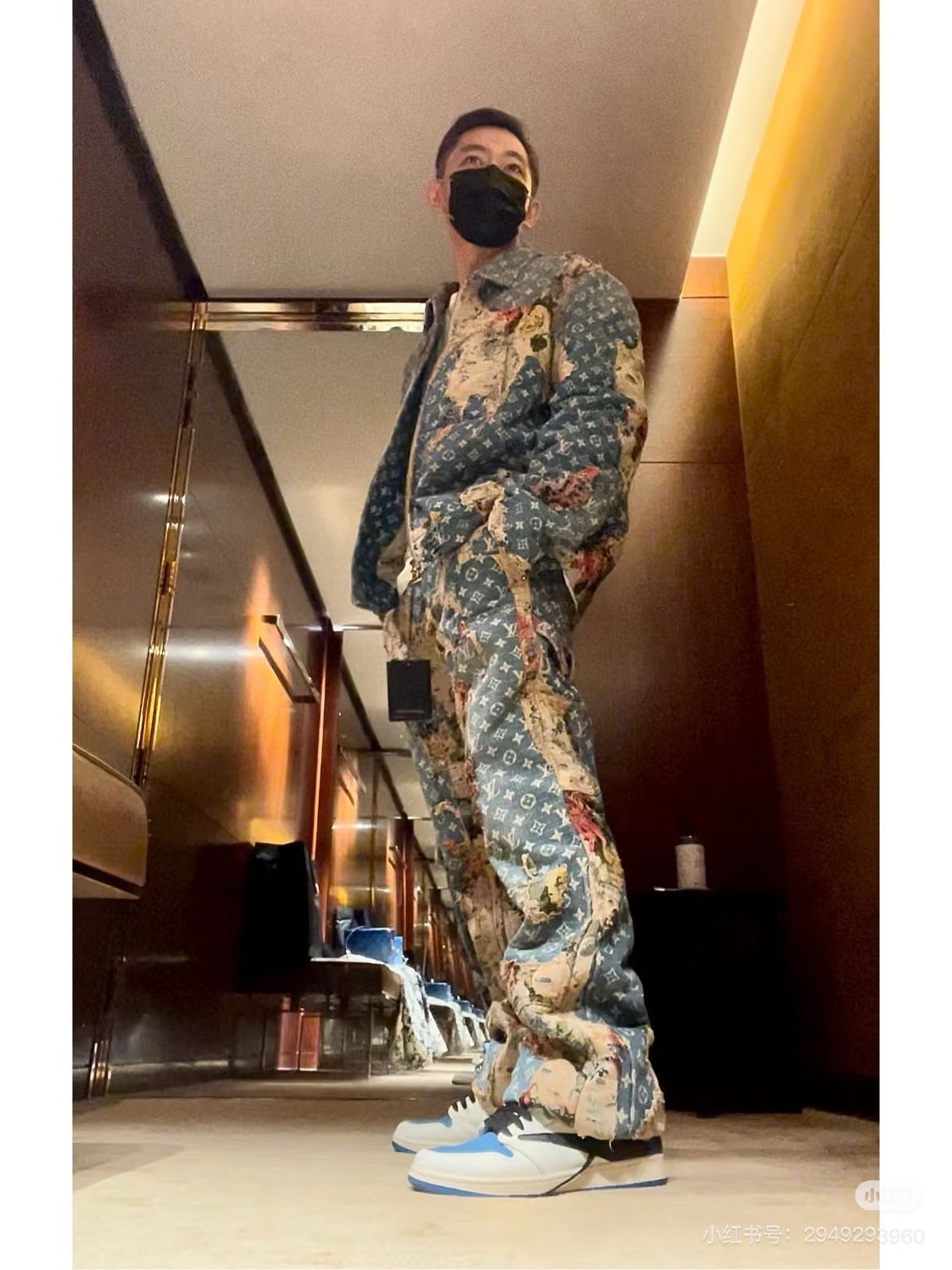 薄款出货 Louis Vuitton/路易威登玫瑰花卉满印老花牛仔夹克外套 上身效果#