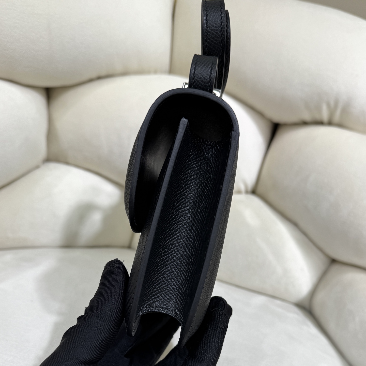 Elegant Elan Shoulder Bag: Versatile Design for Work, Events & Daily Use 9 i1760255279622 7838 0 7