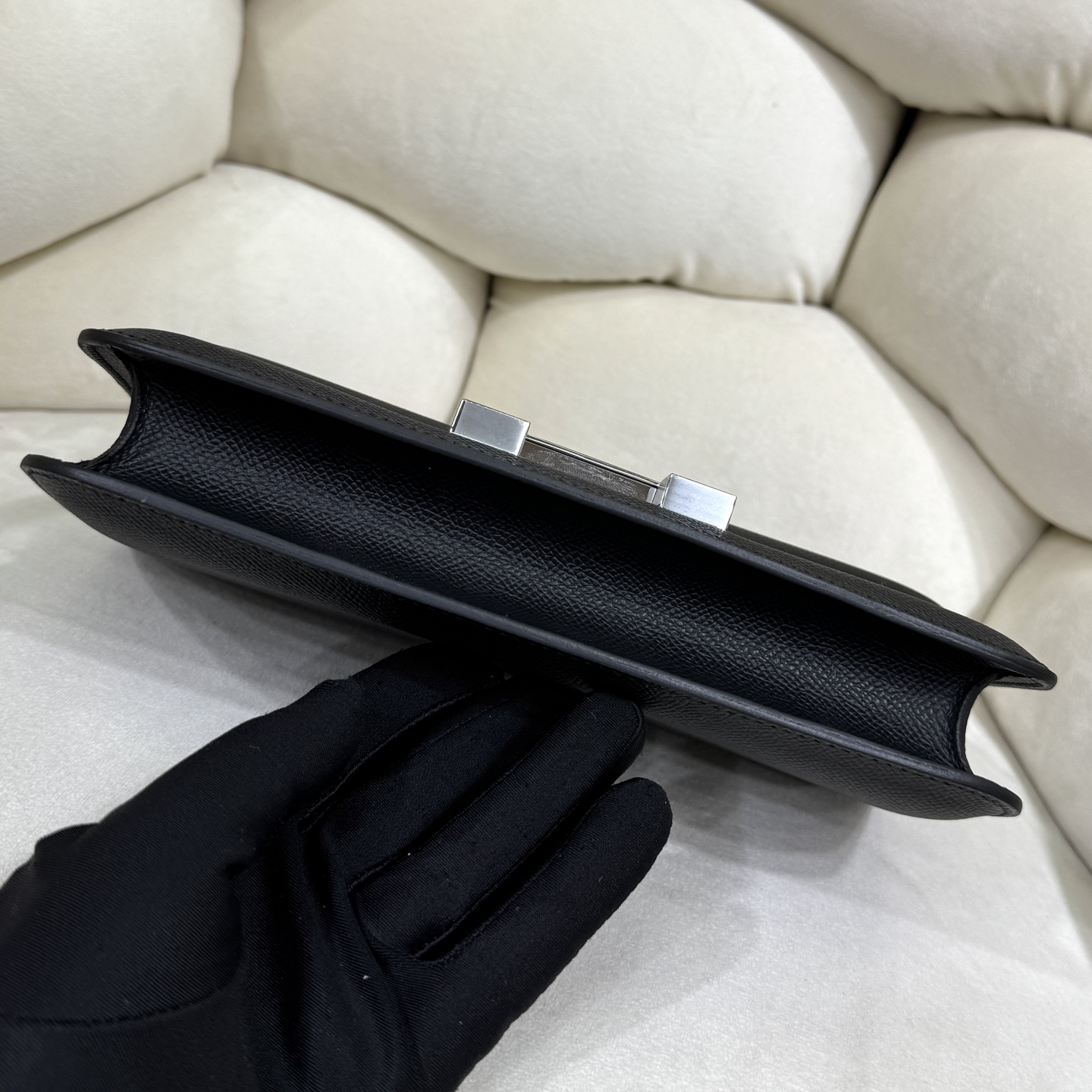 Elegant Elan Shoulder Bag: Versatile Design for Work, Events & Daily Use 5 i1760255279632 9880 0 3