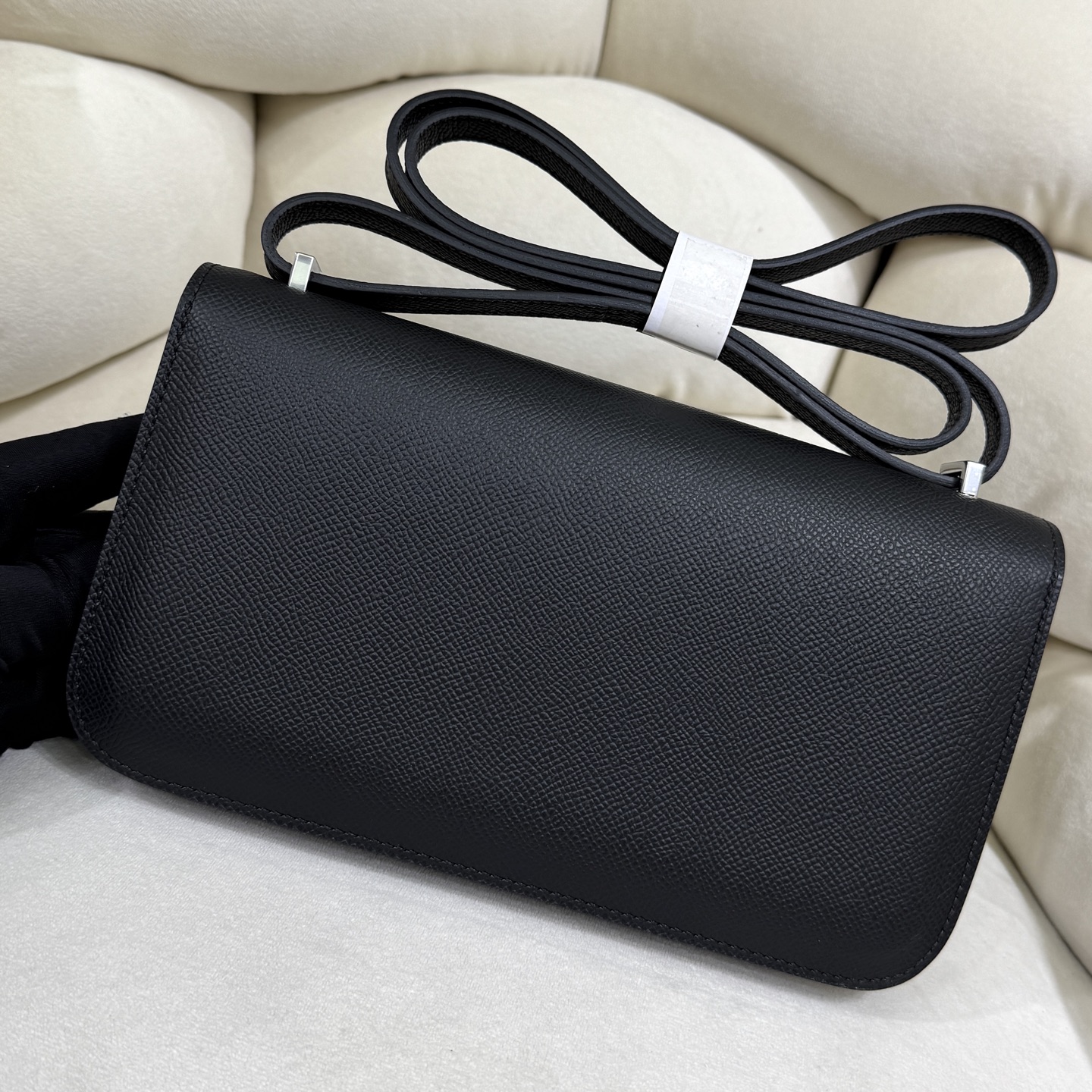 Elegant Elan Shoulder Bag: Versatile Design for Work, Events & Daily Use 4 i1760255280629 9215 0 2