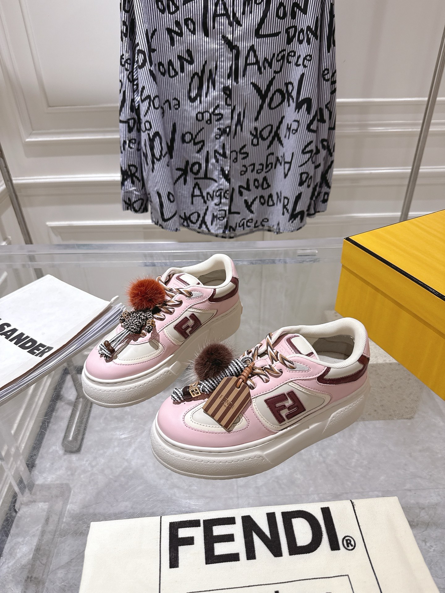 “792Top Edition F.D. Match Upgrade Dolls: Retrofitted FF Designs with Skinted Combinations in Different Colors” - 图片 1
