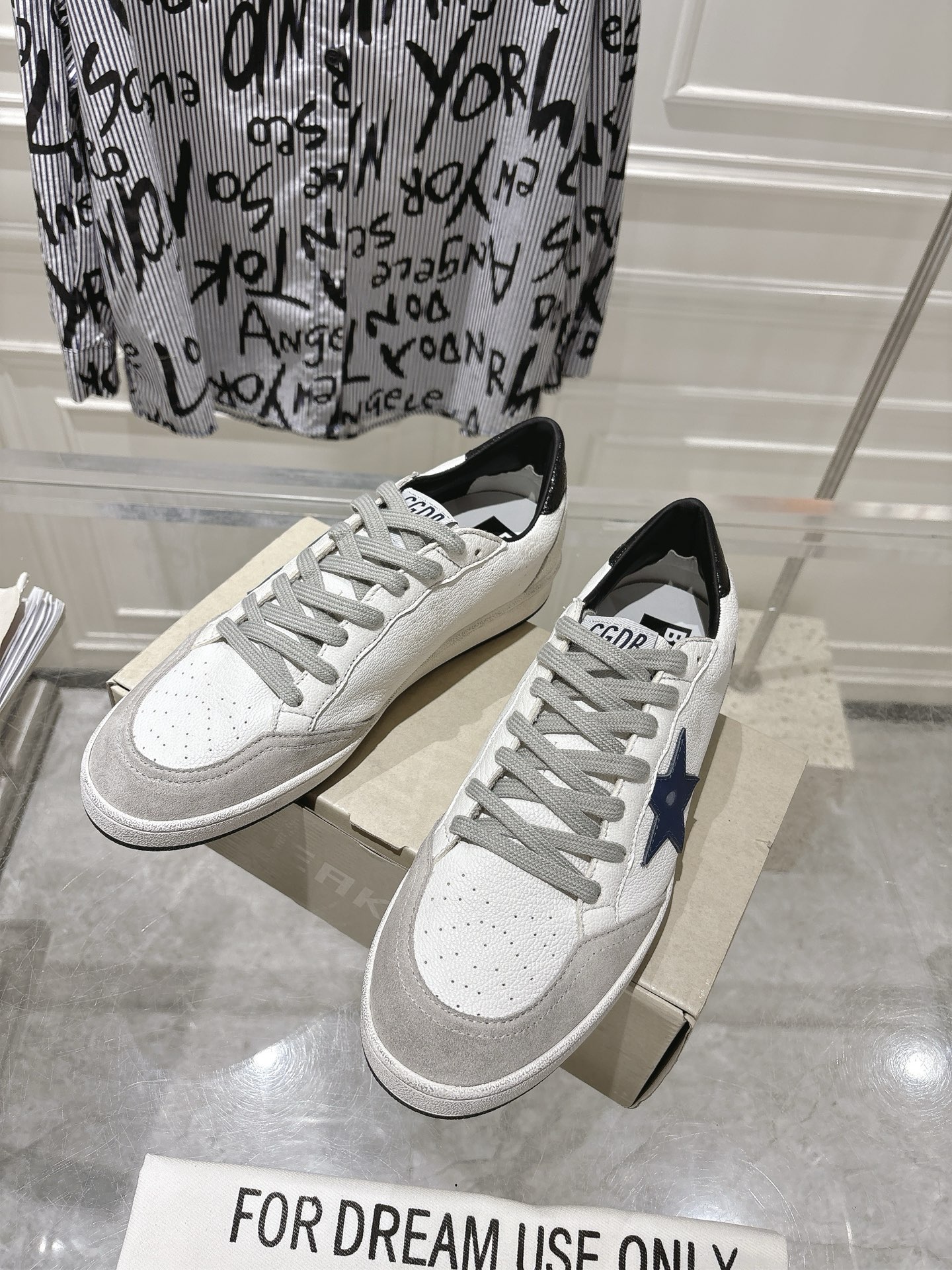 NO:462827,New couples style Korean limited ture star Casual Moral training small dirty shoes and shoes series Customized fabric head-layer cowhide inner foot pad calf leather Private molded outsole, original full package Size 35-45, casual shoes/sports shoes, sneakers, cowhide19860909新款情侣款 韩国限定ture star 休闲德训小脏鞋板鞋系列 面料定制头层牛皮 内里垫脚小牛皮 私模大底、原版全套包装 尺码35-45,休闲鞋/运动鞋,sneakers,cowhide,Women's Shoes