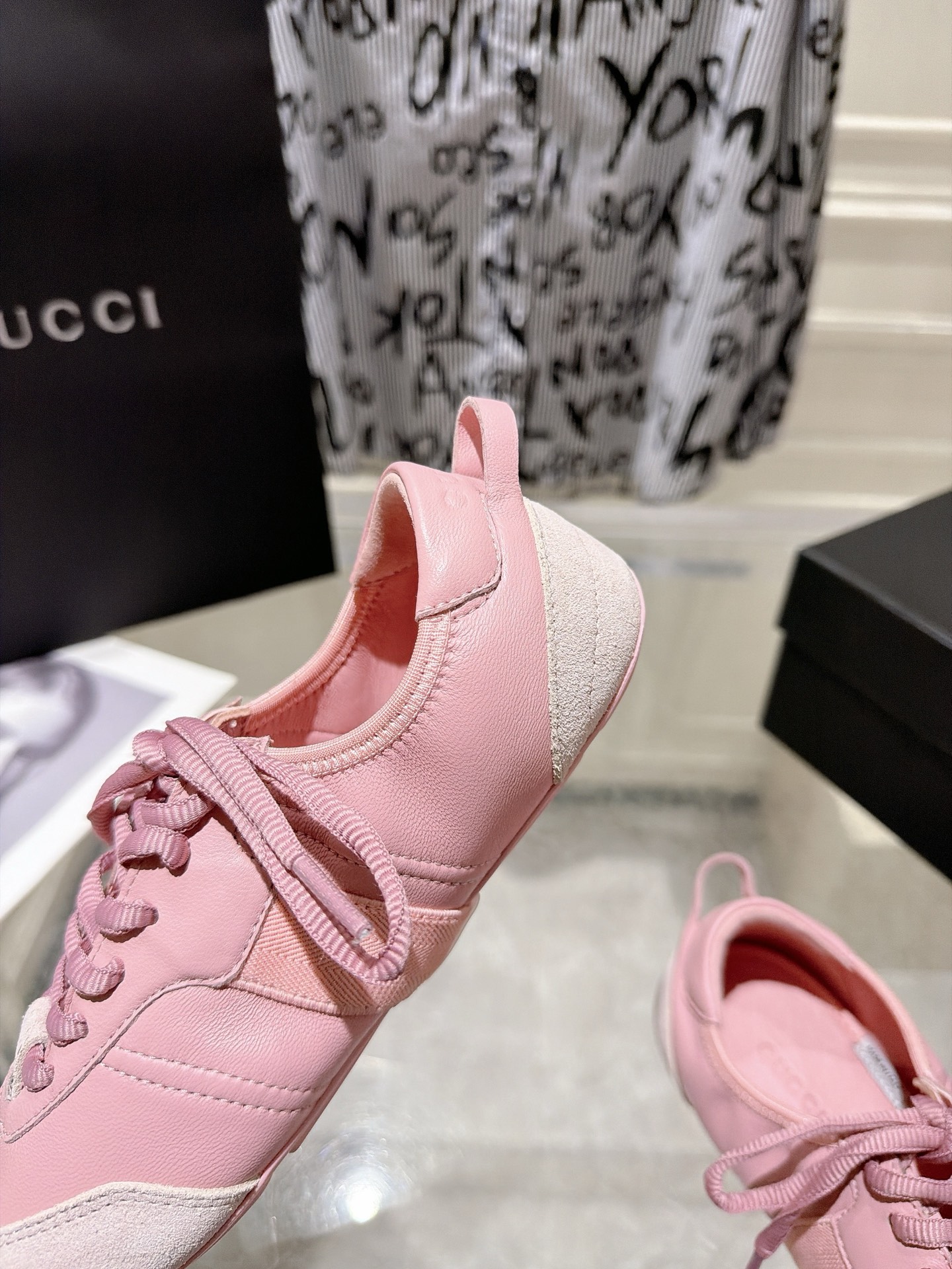 Gucci Sneakers