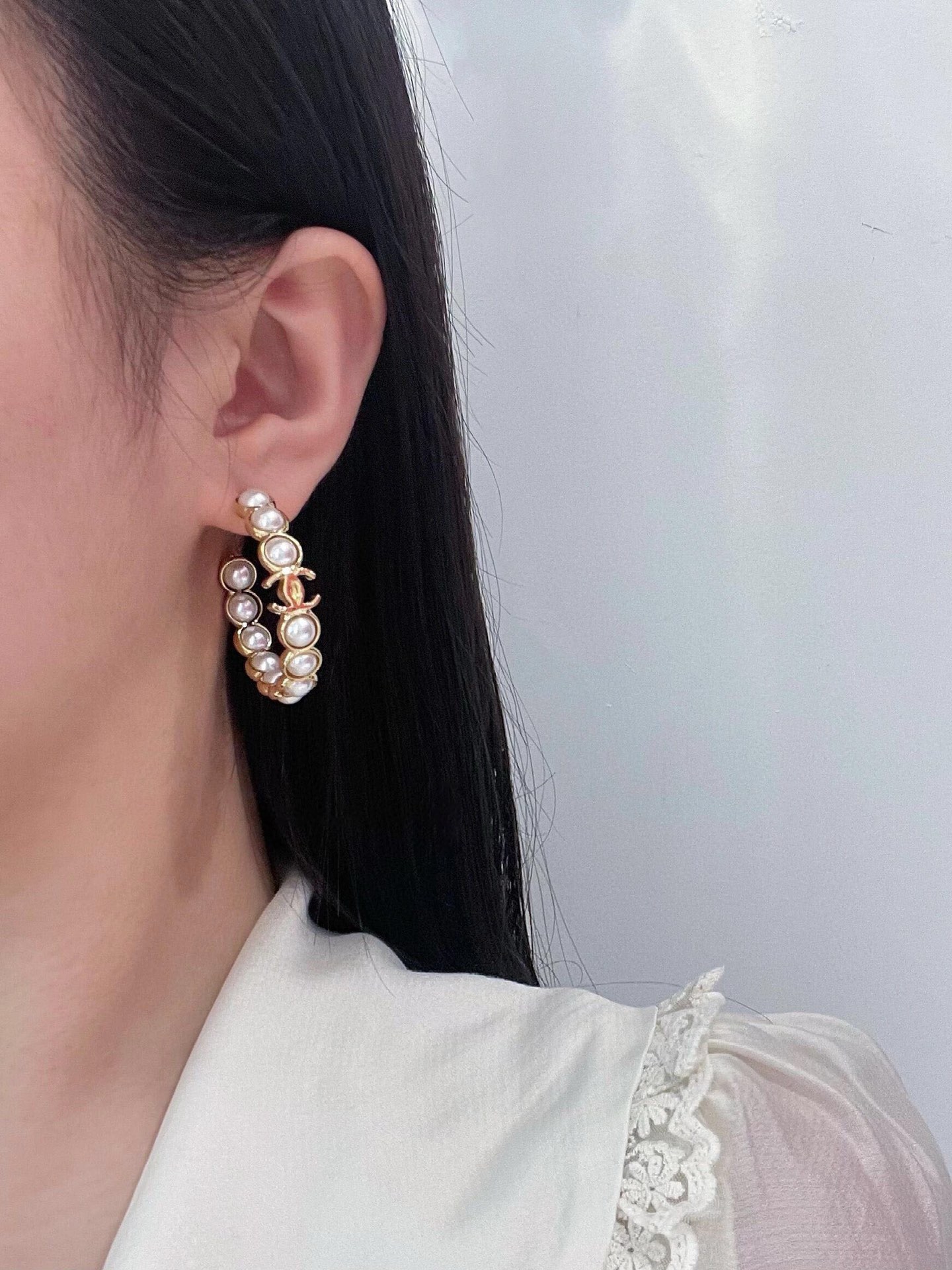  高品质 细节如图  【香 金边珍珠耳圈耳钉】24春夏最新款绝美系列！全网首发！现货秒发！老规矩先买先得