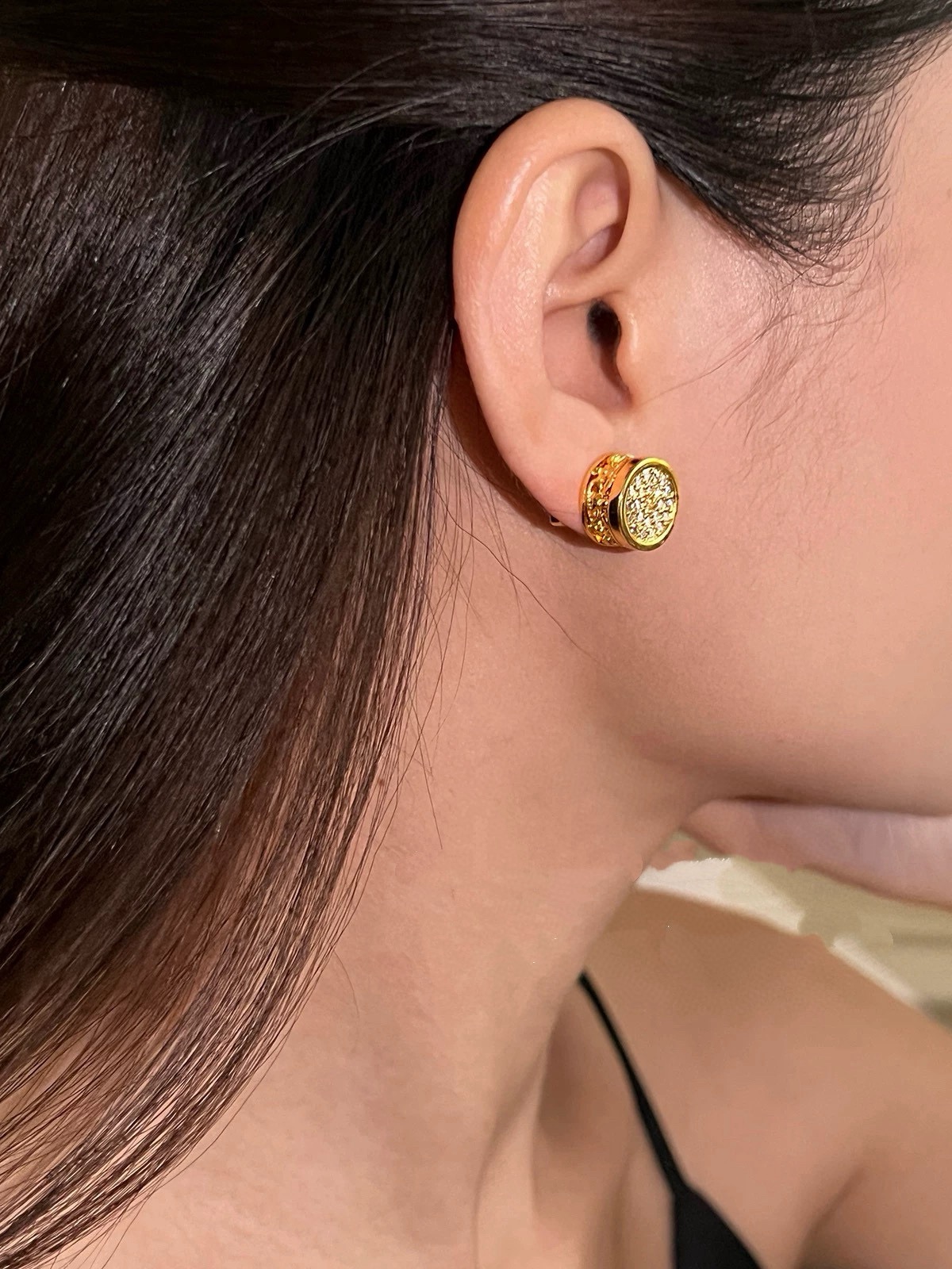  高品质 细节如图  【Vivienne Westwood】宝宝，什么是快乐星球，来，这就是快乐星球！绝
