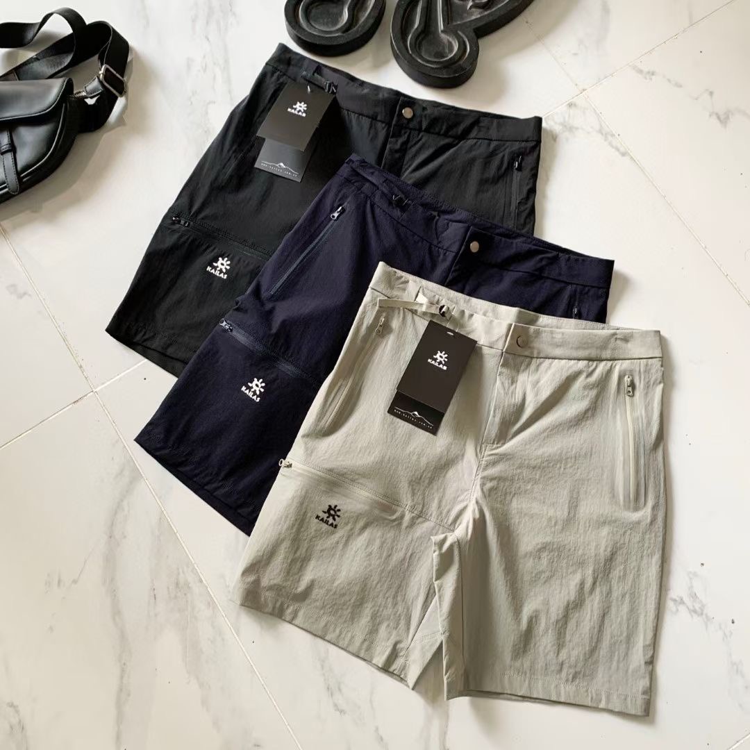 💰95
KAILAS凯乐石T9耐磨快干CORDURA速干户外运动登山徒步短裤
徒步、登山、越野跑……想在户外运动时保持清爽自在？这款凯乐石速干短裤
🏃‍♂️人体工学剪裁：膝部采用立体拼接设计，完全符合人体运动形态。不管是深蹲、跳跃、奔跑还是跨越，都毫无束缚感，动作更加灵活流畅，为你的户外活动提供全方位的自由体验 。
 
这条凯乐石速干短裤，无论是专业户外玩家，还是偶尔参与户外运动的新手，都能轻松驾驭。穿上它，尽情享受户外运动的快乐吧！
颜色: 黑色 藏青色 卡其灰
尺码：M-3xl
尺码	裤长	臀围	腰围	腿围	脚口	 建议体重	
M	     51	   102	  82	   65	    56	   115-130斤	
L      	52	   106  86   	67   	57.5	130-145斤	
XL	   53	   110 	90	   69	    59	   145-160斤	
2XL 	54	   114 	94	   71	  60.5	  160-175斤	
3XL 	55	   118	 98	    73	    62     	175-190斤