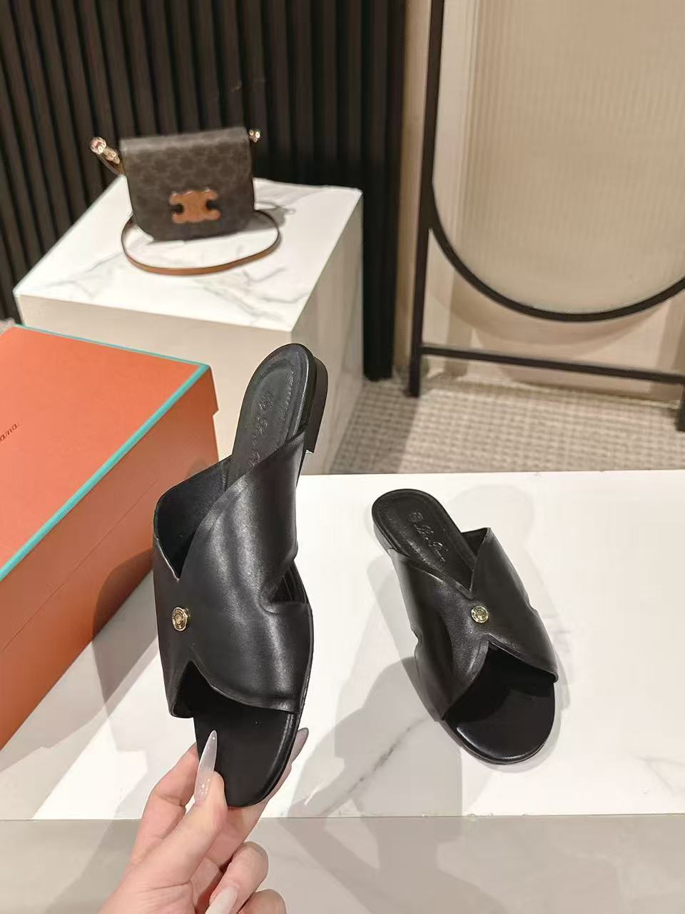 Loro Piana Loro Piana 出品lp 英伦拖鞋