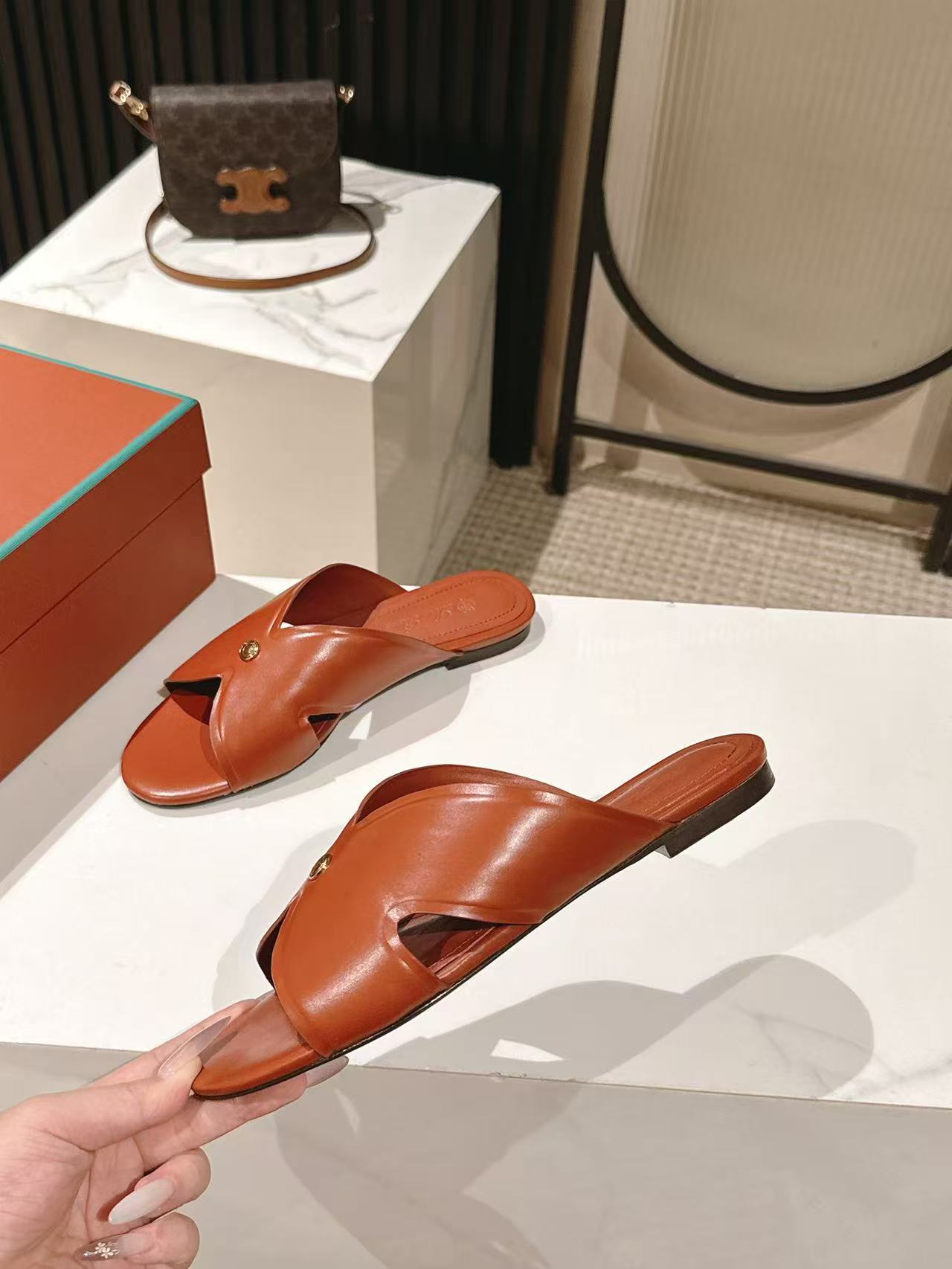 Loro Piana Loro Piana 出品lp 英伦拖鞋