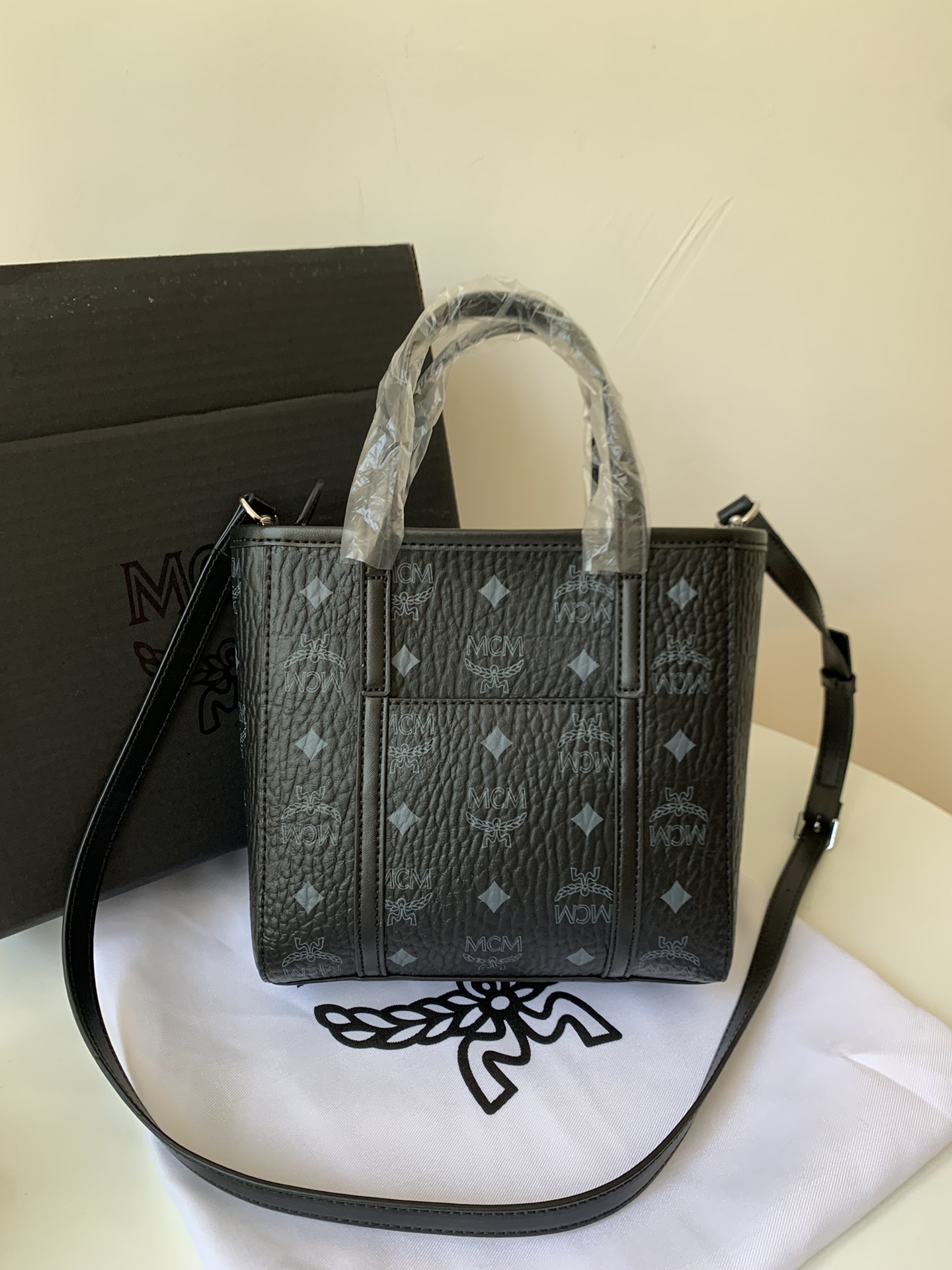 葆蝶家 Bottega Veneta 高定经典皮革女包手袋 #BE320B4F 2