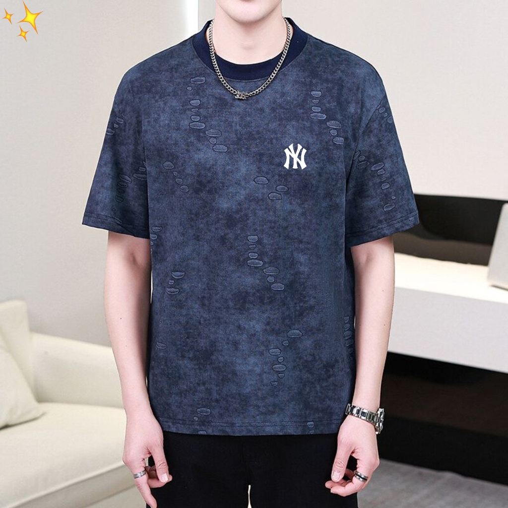 Alternative view of T-Shirt 06889