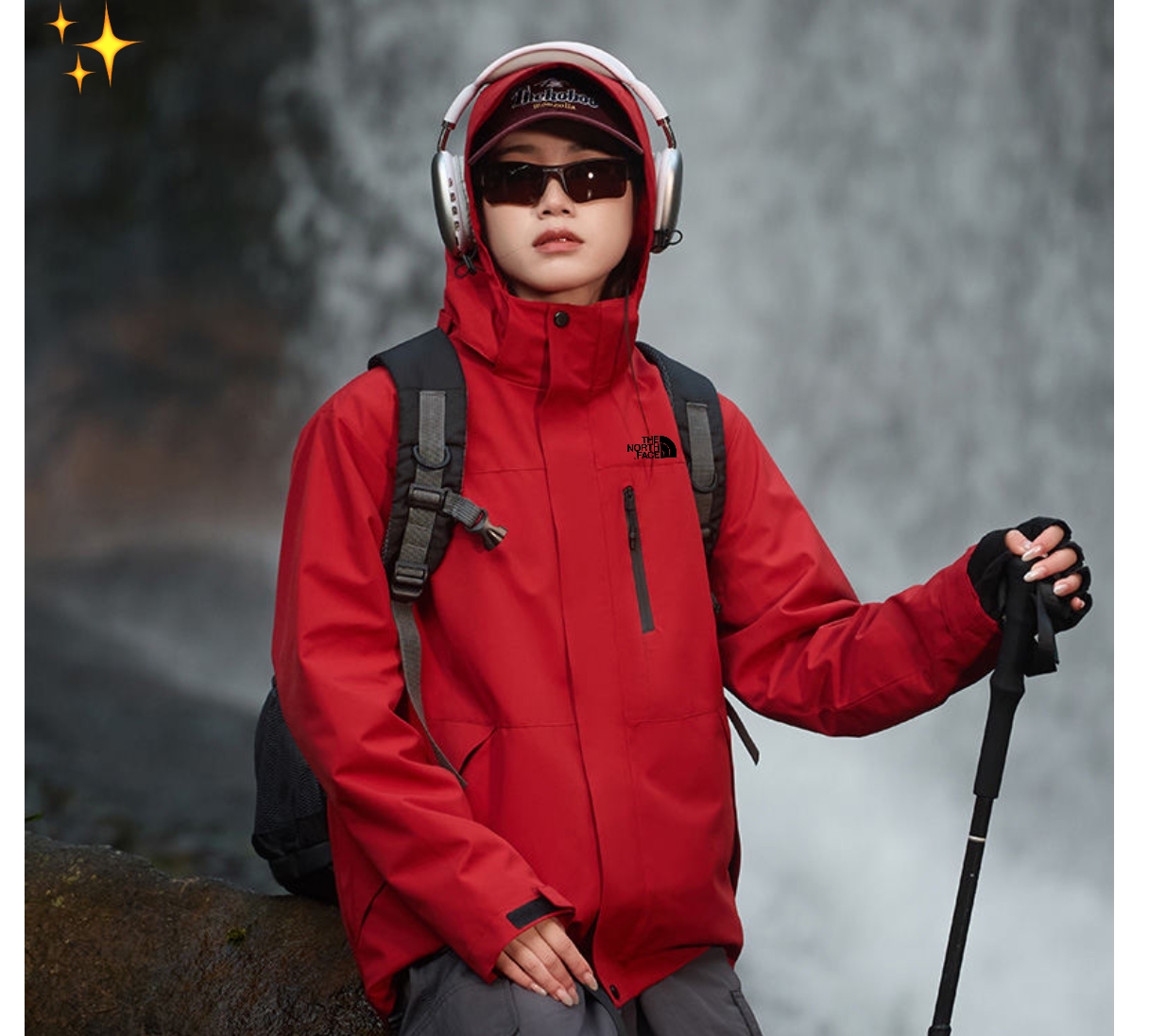 供货价:125💰『云仓特别款』出口贸易版本,天花板版本,原包装+原吊牌  
    The North Face/TNF北面爆品！宽松户外连帽冲锋衣外套•男女同款
25年秋季新款，专柜同步新品！
高品质的货！
喜欢的千万别错过。
首先这款衣服款式属于高定版的冲锋衣夹克款！
上身非常的潮！
面料采用的是GORE-TEX面料！
GORE-TEX面料，长穿户外品牌衣服的应该多少都有了解！
面料防风防水，当然了防风防水的面料很多！
但是GORE-TEX面料的防风防水是可以说是数一数二的！
这个面料也是进口客供的面料！

细节满满的赞。强烈推荐潮男潮女必备单款！
店主亲自推荐，必须自留款！
尺码：M-4XL
颜色：黑色 紫色 黄色 粉色 灰色 暖白 红色 蓝














            