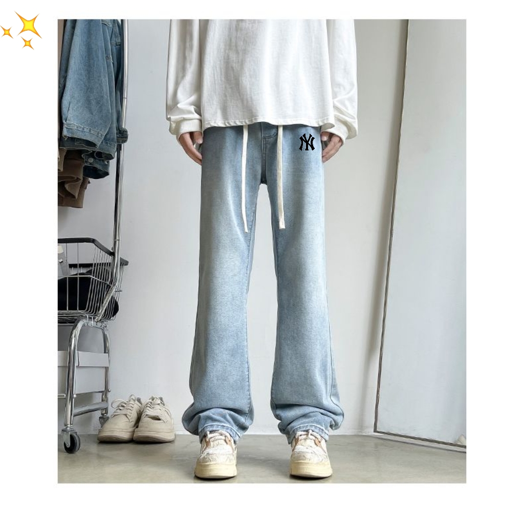 供货价:90💰『高瑞轻量化』常熟特别货,极致做工贸易款,原包装+原吊牌
       MLB/NY洋基队 25ss美式牛仔裤代购版经典复古直筒纯色牛仔休闲裤，干净利落的显瘦裤型，简洁大气的腿部线条，量身定做版的剪裁，随意搭配上衣就显得时髦年轻！松紧腰设计，宽松版型，水洗牛仔面料，舒适透气，上身有型！
颜色：怀旧蓝 磨白灰 浅蓝
尺码：M－3XL
  












