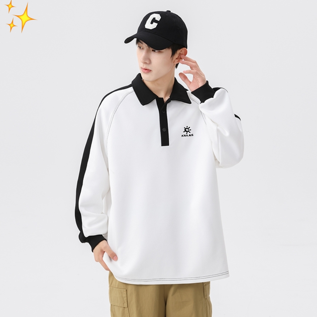 供货价:90💰『高瑞轻量化』常熟特别货,极致做工贸易款,原包装+原吊牌
     凯乐石/KAILAS新品情侣款秋季翻领拼接加厚卫衣
25年凯乐石的新款翻领卫衣采用Polo衫式的翻领设计，既休闲又带有一些正式感，适合多种场合穿着。
卫衣多采用轻便、透气的面料，如棉质或混纺材料，确保在春秋季温暖天气中穿着舒适。
卫衣上凯乐石的Logo彰显品牌
这类卫衣既可以单穿，也可以作为内搭，搭配外套或夹克，适合春季多变的天气。
颜色： 白色 灰色 墨绿
尺码：M-3XL










