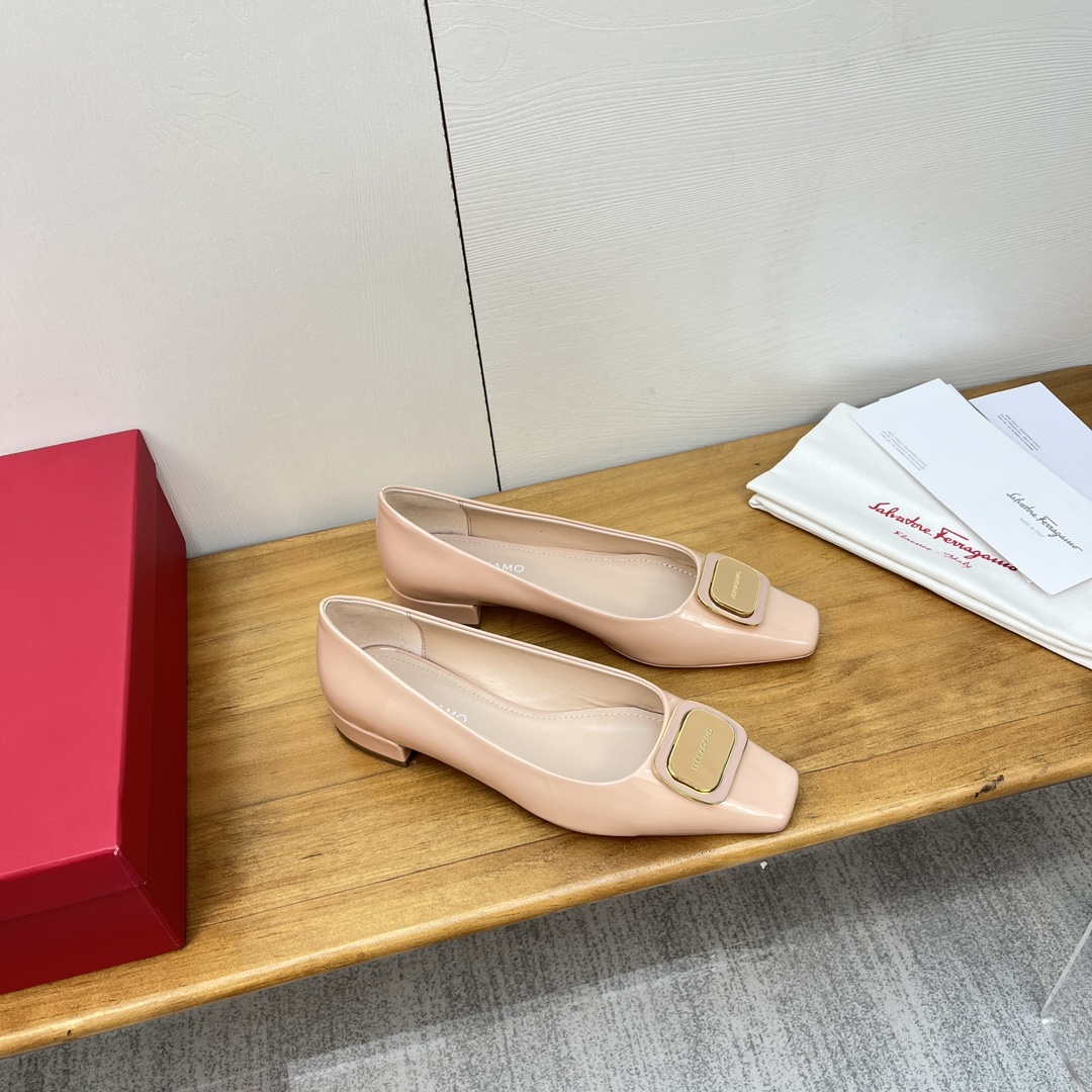 [Ferragamo Women