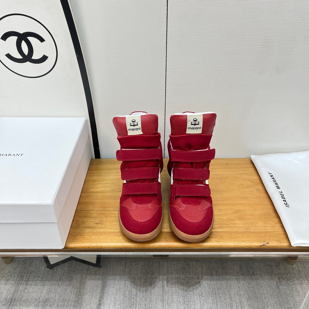 NO:168371,ISABEL MARANT Autumn and Winter New Style ———————————————————————————— INS internet celebrity bloggers are popularly recommended!  A pair of simple and high-end boots... The original 1:1 replica hidden line bottom!  The feet feel very comfortable and versatile!  Super suitable for street photography, easy to wear and stylish Size 35-42, casual shoes/sports shoes, boots, sneakers19860909ISABEL MARANT 秋冬新款 —————————————— INS网红博主热推！一双简单又不失高级的靴子... 原版1:1复刻隐线大底！脚感特别舒适 随意百搭！超级适合街拍,好穿有型 尺码35-42,休闲鞋/运动鞋,boots,sneakers,Women's Shoes