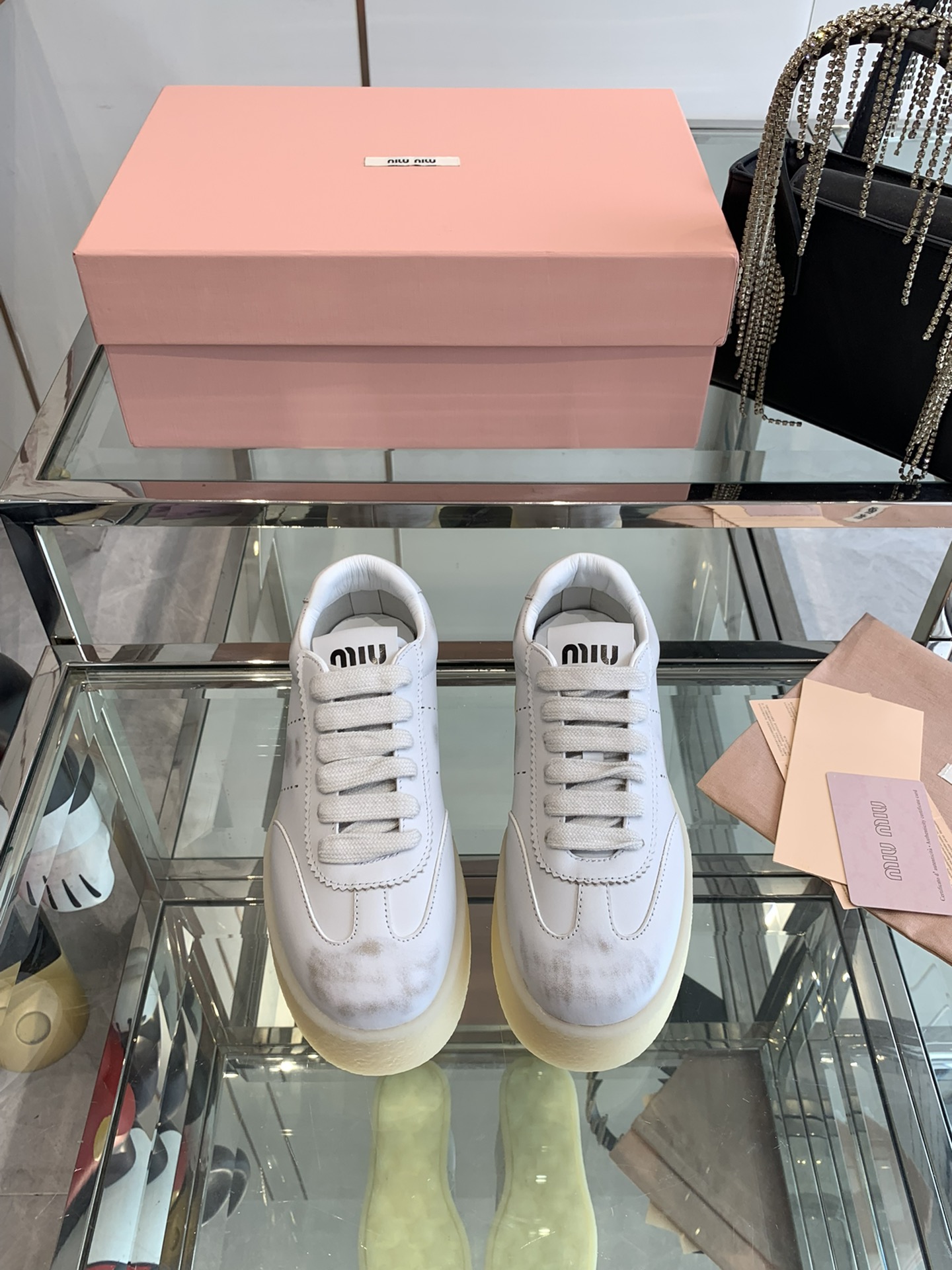 Buy Sell
 MiuMiu Skateboard Shoes Casual Shoes Supplier in China
 White Cowhide Sheepskin Spring/Summer Collection Casual