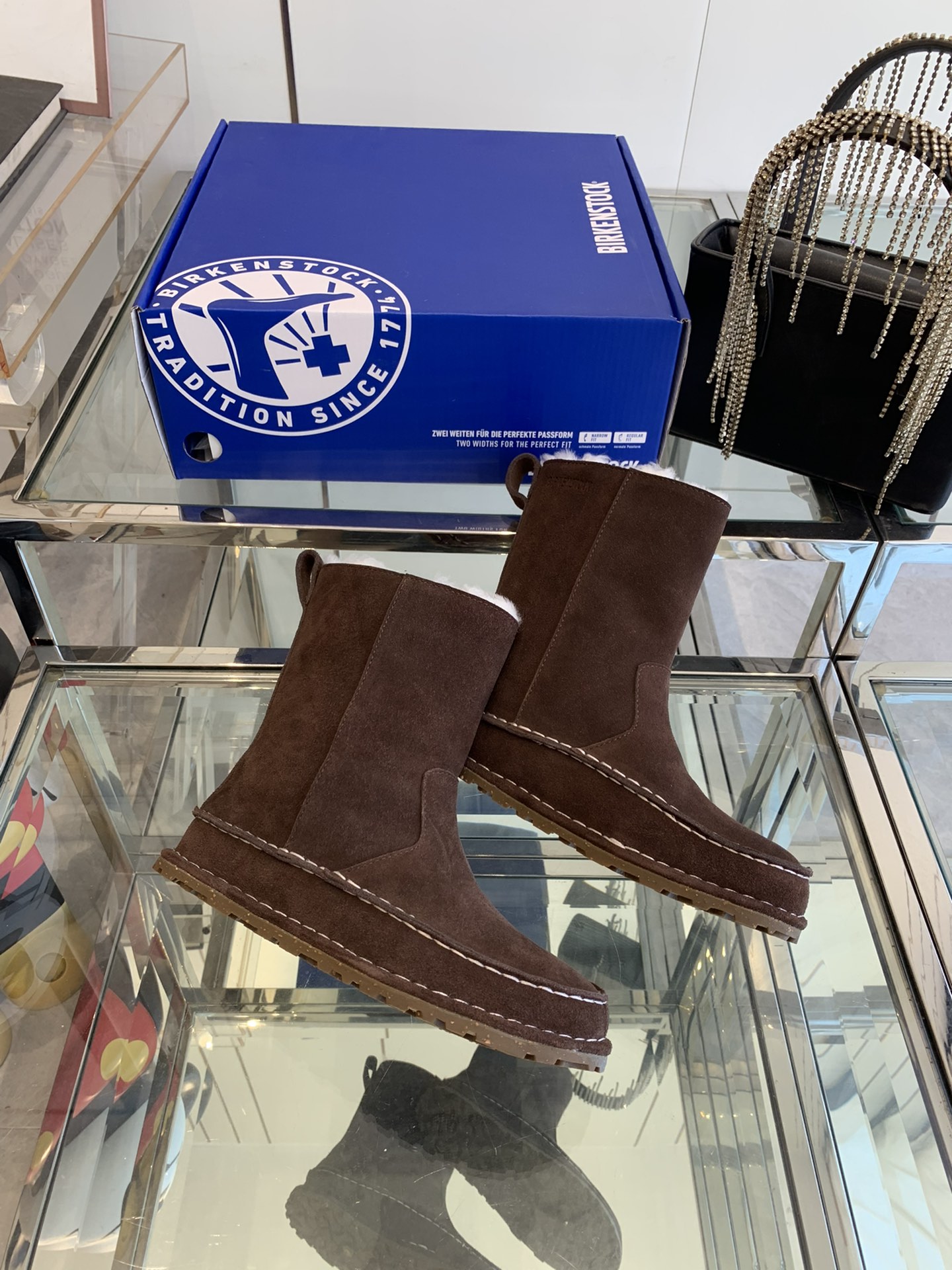 Winter Snow Boots: Warm and Stylish with Cowskin Wool Lining and Rubber Sole - 图片 3