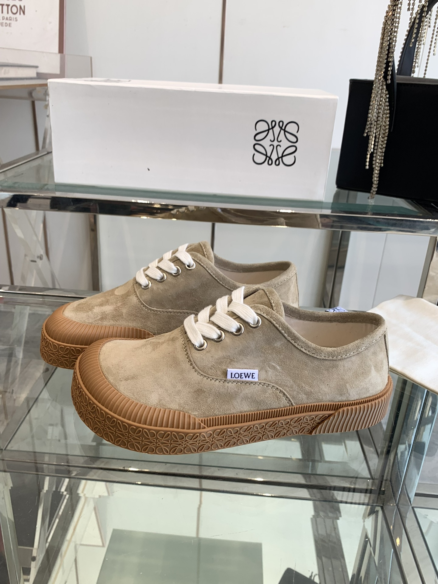 [Loewe Women